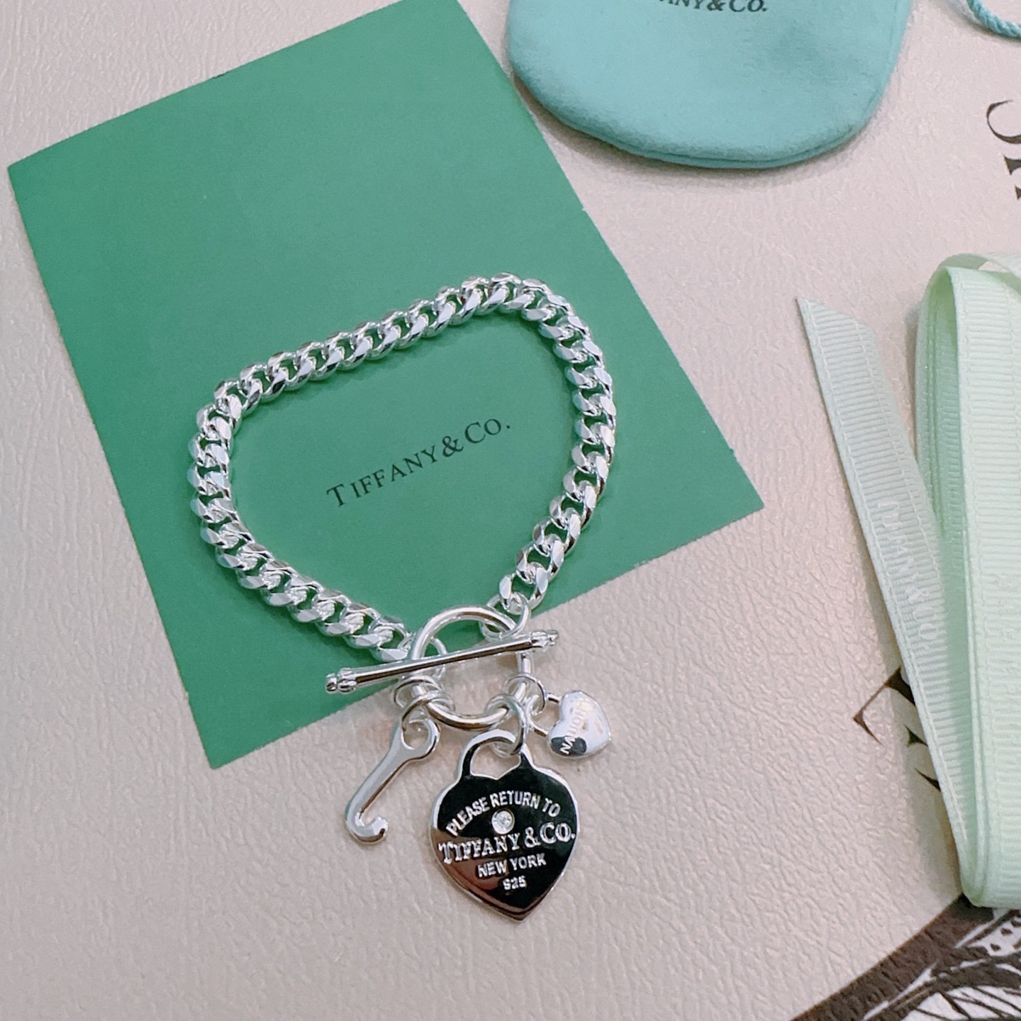 蒂芙尼手链🩵 TIFFNY&CO. 专柜精工银版本 明星同款 复古做旧风 原版复刻 纯手工打造 ～正品开
