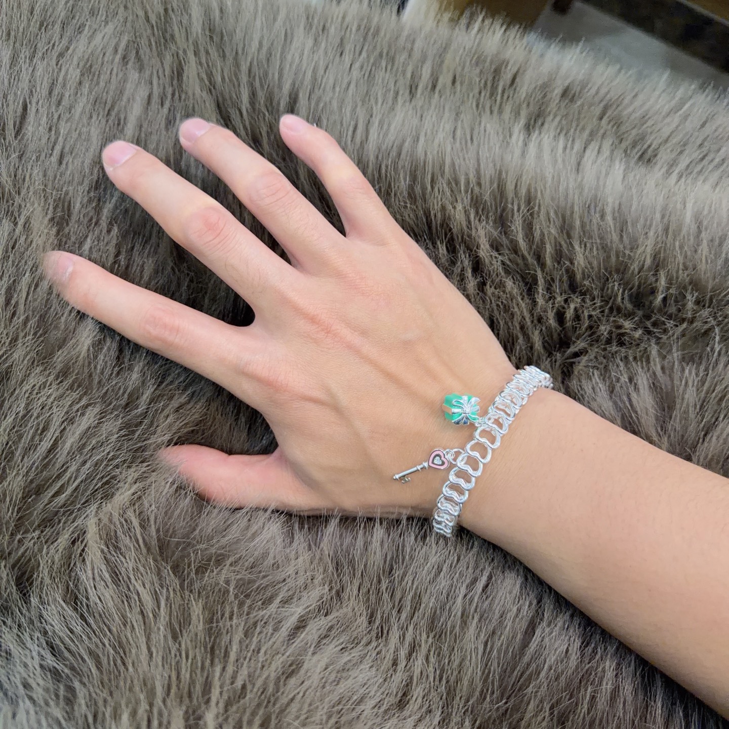 新款蒂芙尼手链TIFFNY&CO. 专柜精工银版本 明星同款 复古做旧风 原版复刻 纯手工打造 ～正品开