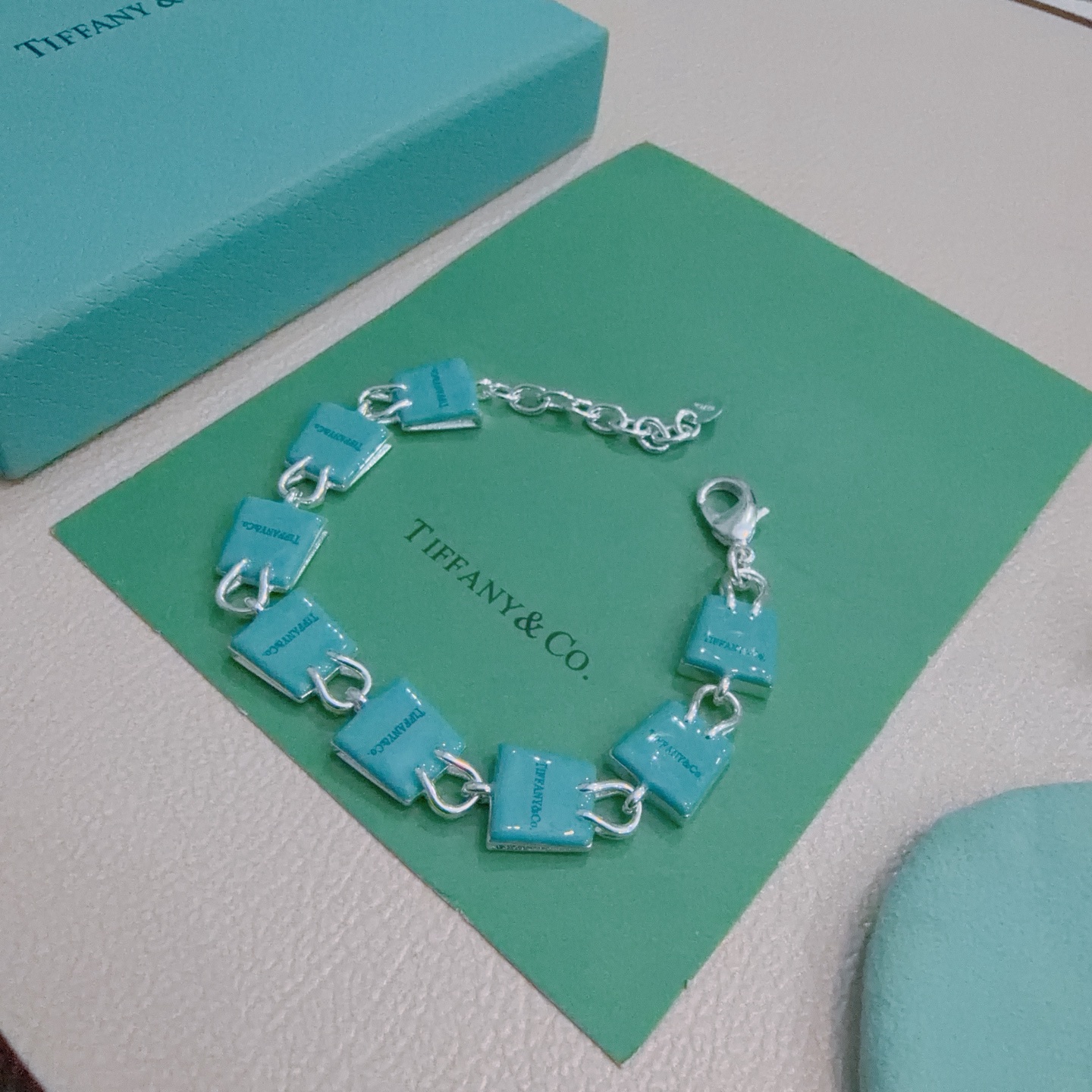 新款蒂芙尼手链TIFFNY&CO. 专柜精工银版本 明星同款 复古做旧风 原版复刻 纯手工打造 ～正品开