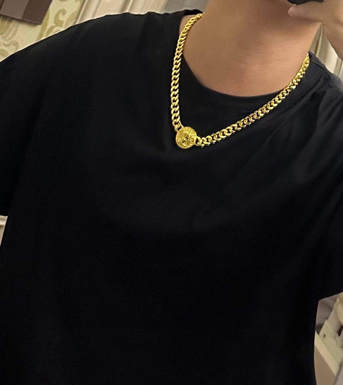 高品质范思哲手链美杜莎头像原单货专柜新款开模复古潮流时尚必备 男女均可佩戴 情侣款同款 摇滚朋克泰银风格