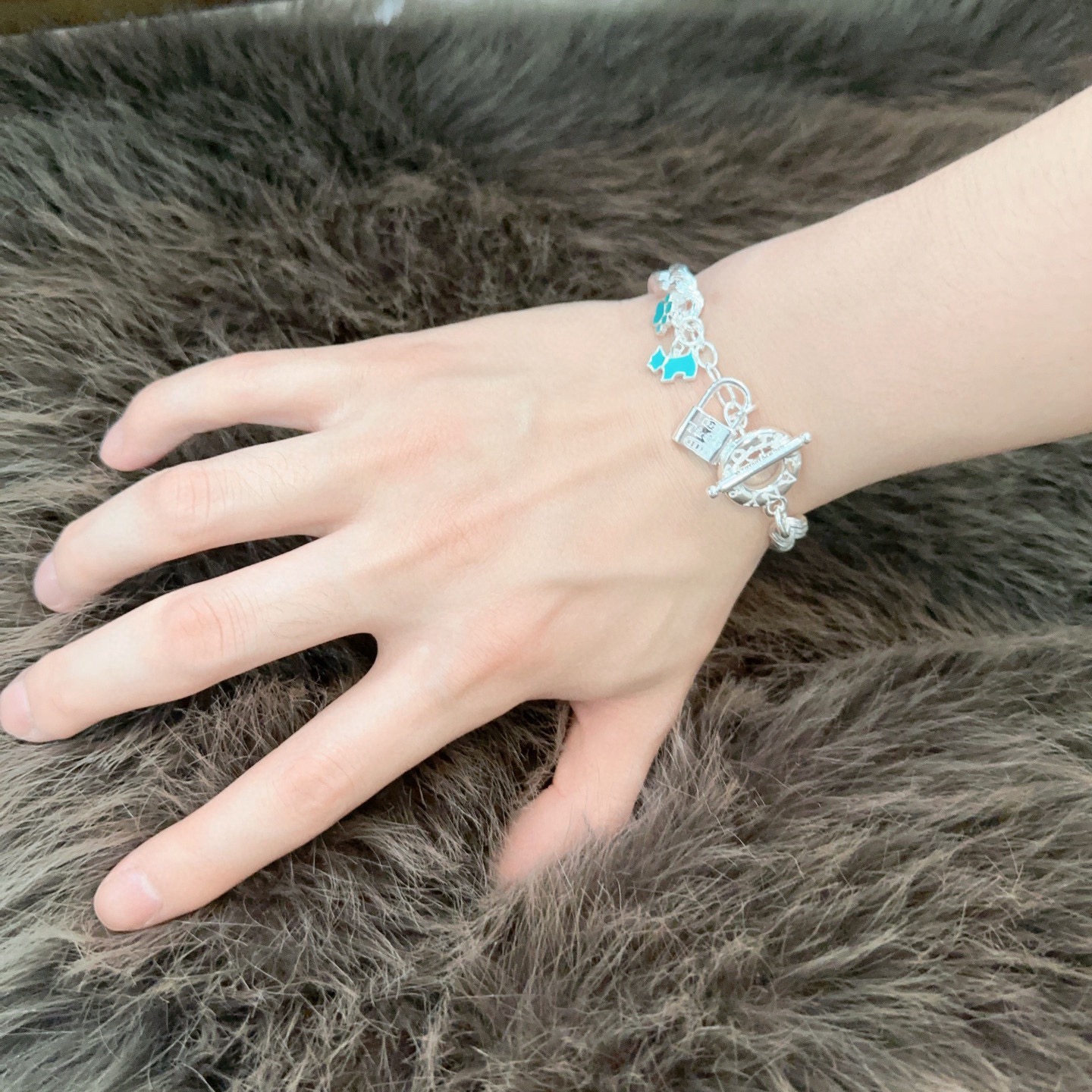 蒂芙尼手链🩵 TIFFNY&CO. 专柜精工银版本 明星同款 复古做旧风 原版复刻 纯手工打造 ～正品开