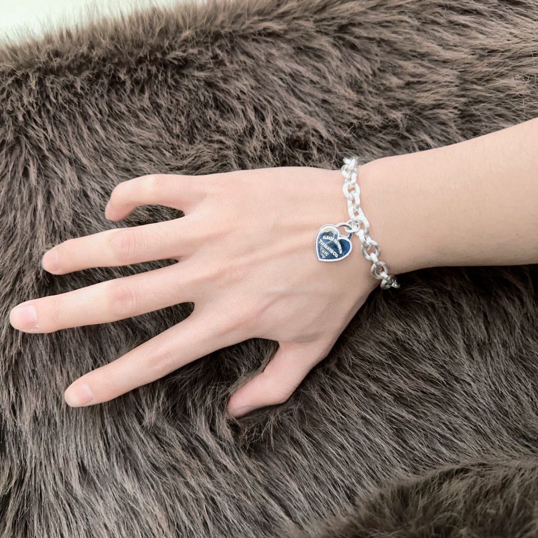 蒂芙尼手链🩵 TIFFNY&CO. 专柜精工银版本 明星同款 复古做旧风 原版复刻 纯手工打造 ～正品开