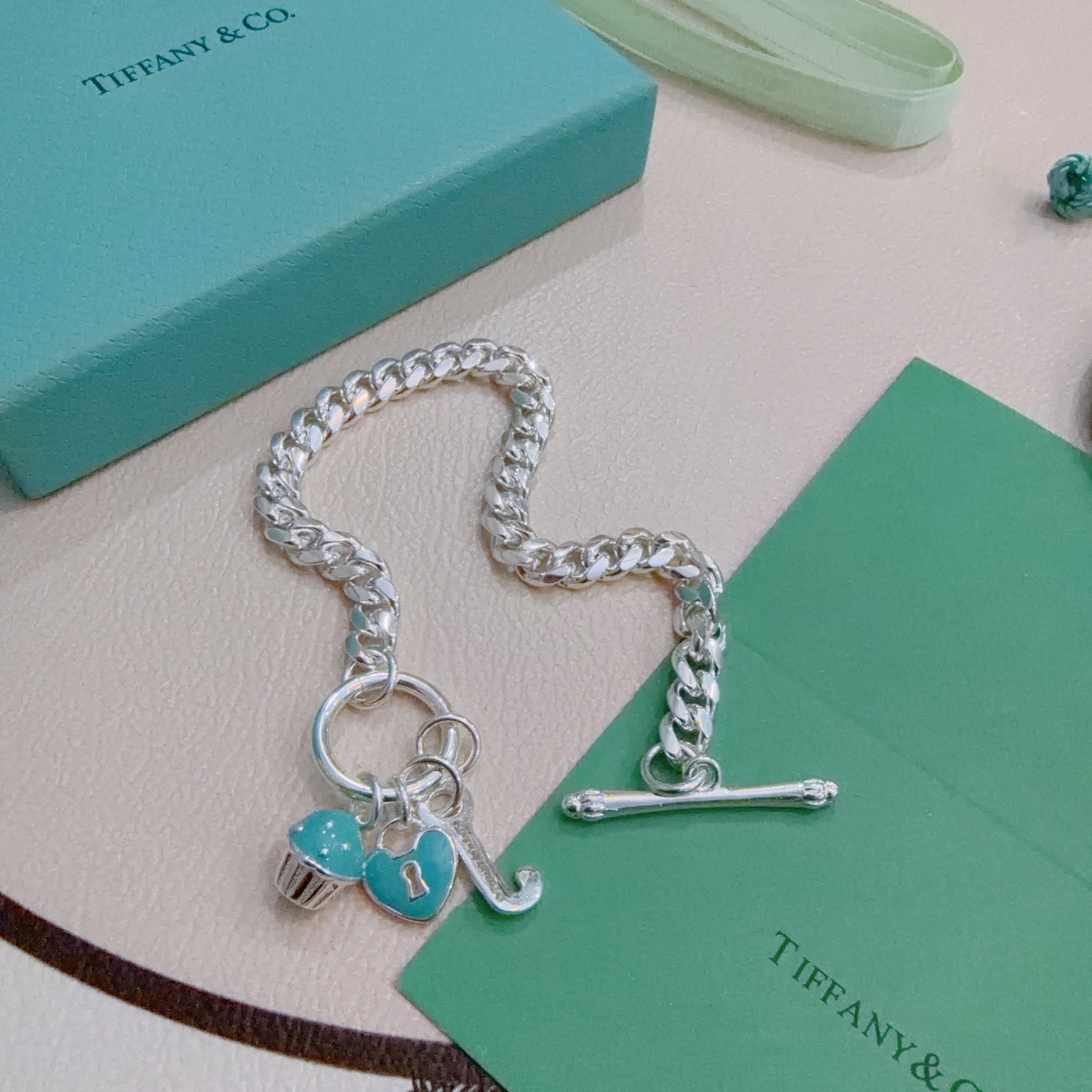 蒂芙尼手链TIFFNY&CO. 专柜精工银版本 明星同款 复古做旧风 原版复刻 纯手工打造 ～正品开模💝