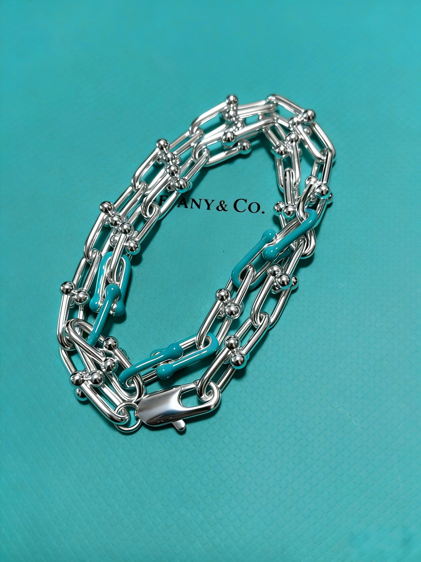 NO:678736,Tiffany TIFFNY&CO. Counter Seiko silver version star's same style, retro old style, original replica, handmade ~ authentic mold opening, trendy and fashionable must-have, can be worn by both men and women, same style for couples, rock punk silver style, trendy and versatile, same style as the official website (55cm), high-quality jewelry, tiffany19860909蒂芙尼 TIFFNY&CO. 专柜精工银版本明星同款 复古做旧风 原版复刻 纯手工打造 ～正品开模潮流时尚必备 男女均可佩戴 情侣款同款 摇滚朋克银风格 潮流百搭 官网同款（55cm）,饰品精品,tiffany,Jewelry