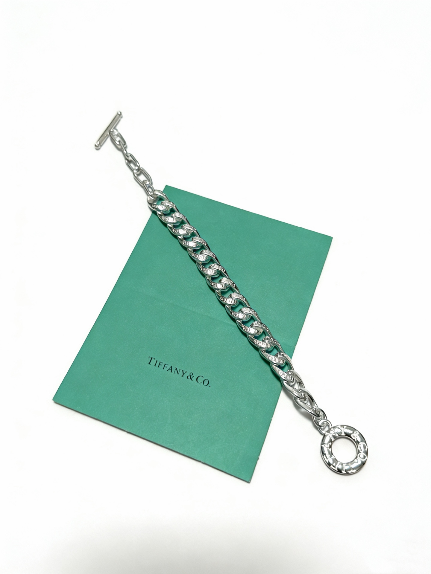 蒂芙尼手链🩵 TIFFNY&CO. 专柜精工银版本 明星同款 复古做旧风 原版复刻 纯手工打造 ～正品开