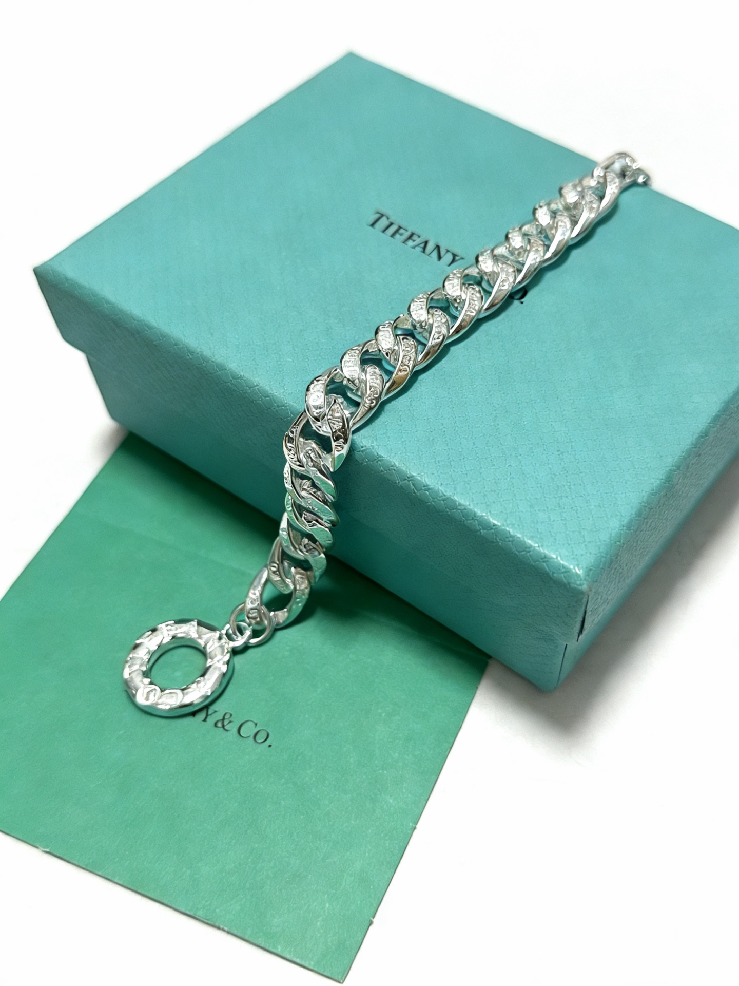 蒂芙尼手链🩵 TIFFNY&CO. 专柜精工银版本 明星同款 复古做旧风 原版复刻 纯手工打造 ～正品开