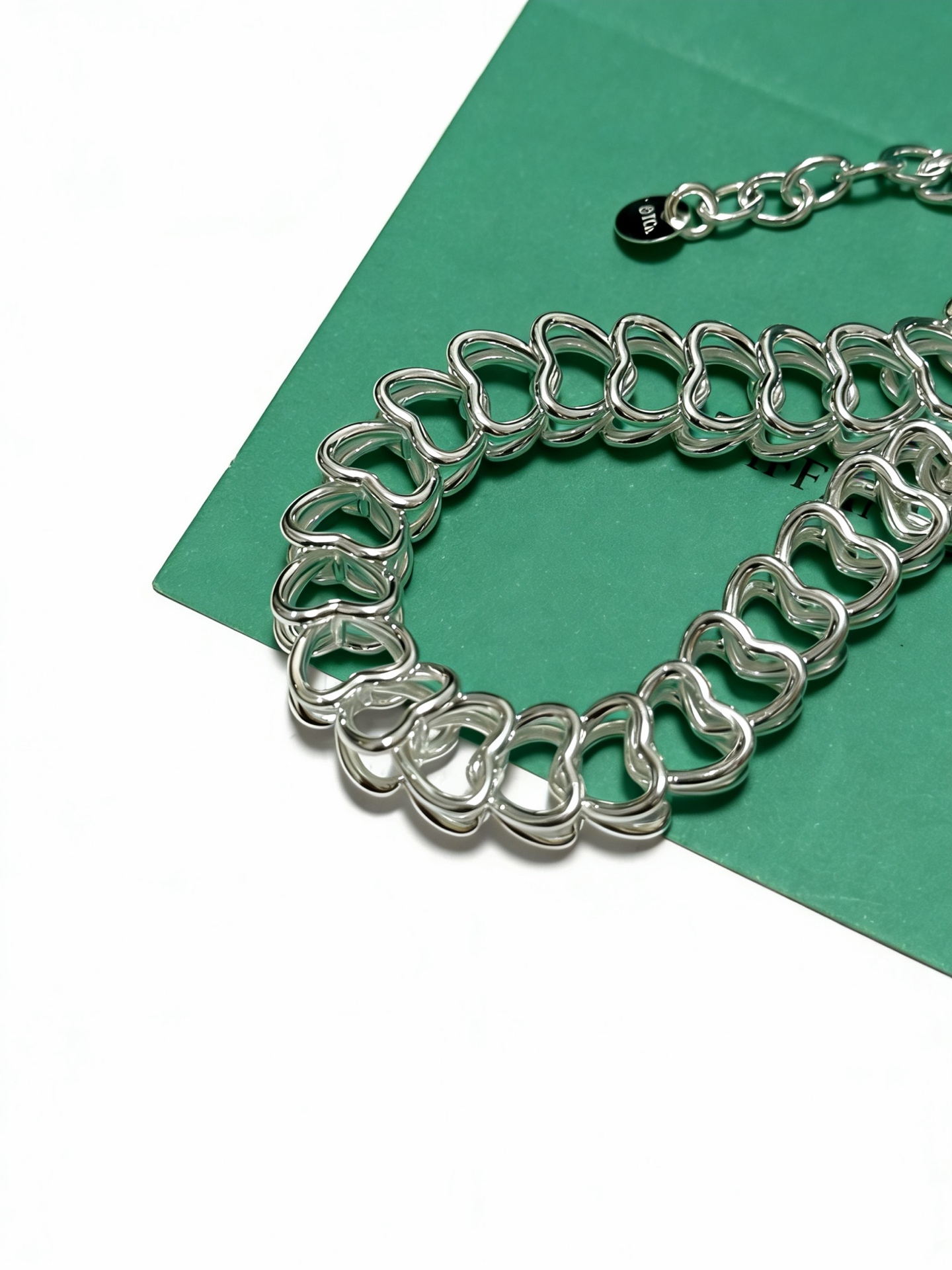 蒂芙尼手链🩵 TIFFNY&CO. 专柜精工银版本 明星同款 复古做旧风 原版复刻 纯手工打造 ～正品开