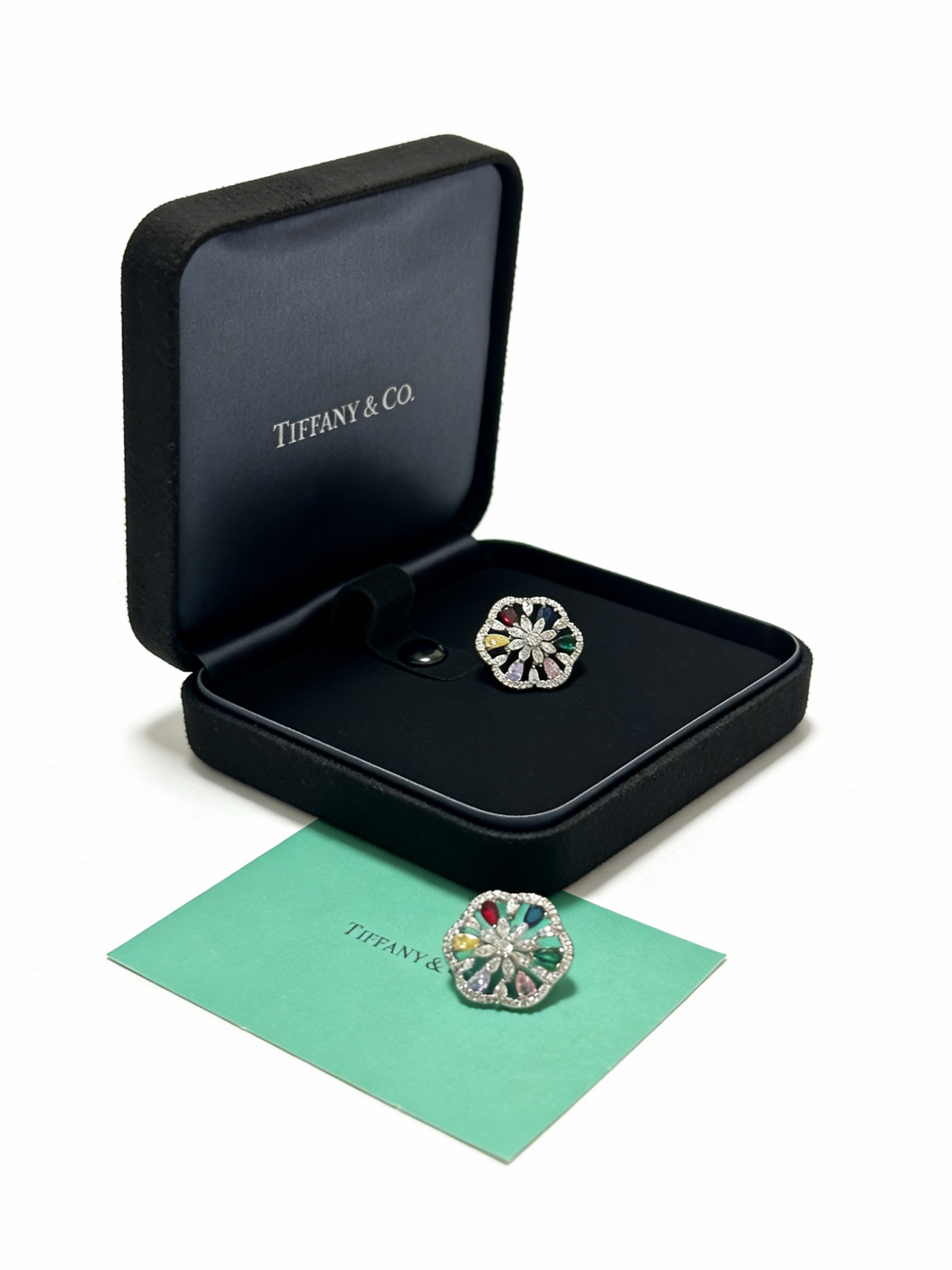 💰120 独家订制 ✨Tiff 蒂芙尼耳环纪念款  花絮 马眼 耳钉💘采用高碳钻 💎 顶级亚金材质镶嵌 铂金镶钻设计 ‼️绝对精工细造   优雅 大方💘💘💘耳环