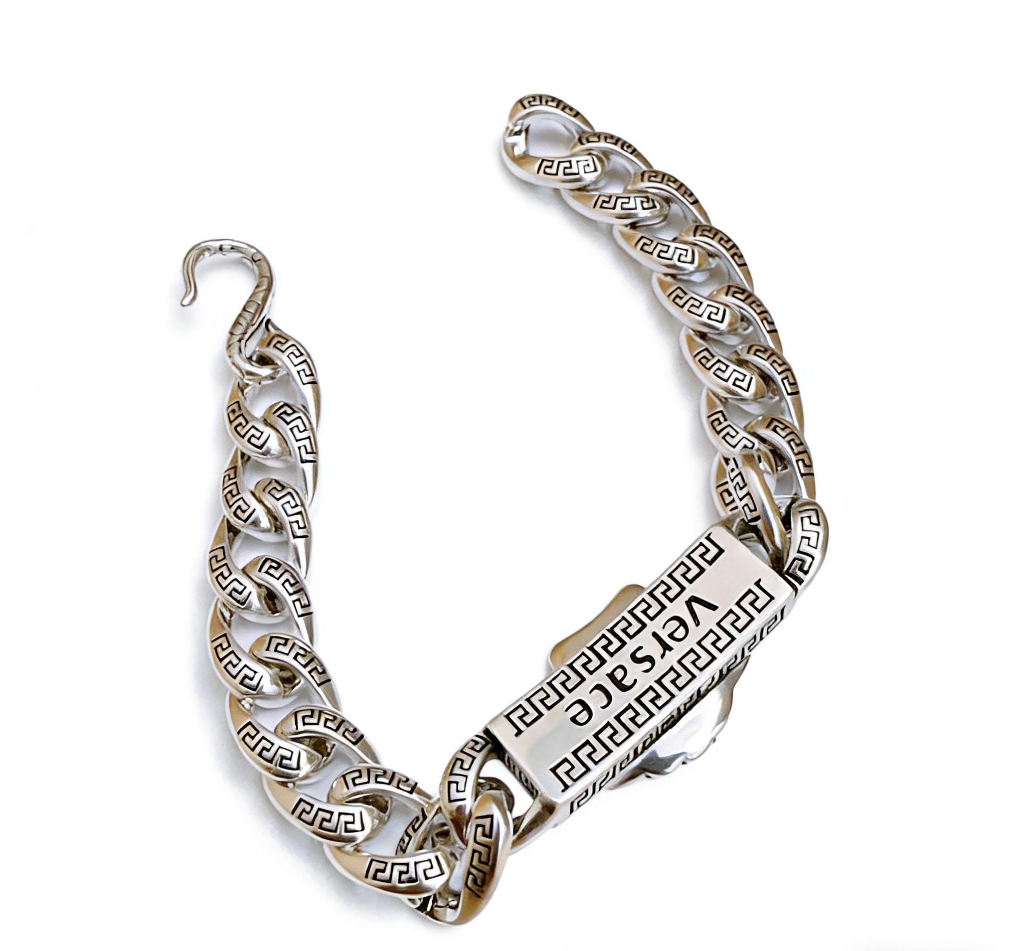 高品质范思哲手链美杜莎头像原单货专柜新款开模复古潮流时尚必备 男女均可佩戴 情侣款同款 摇滚朋克泰银风格