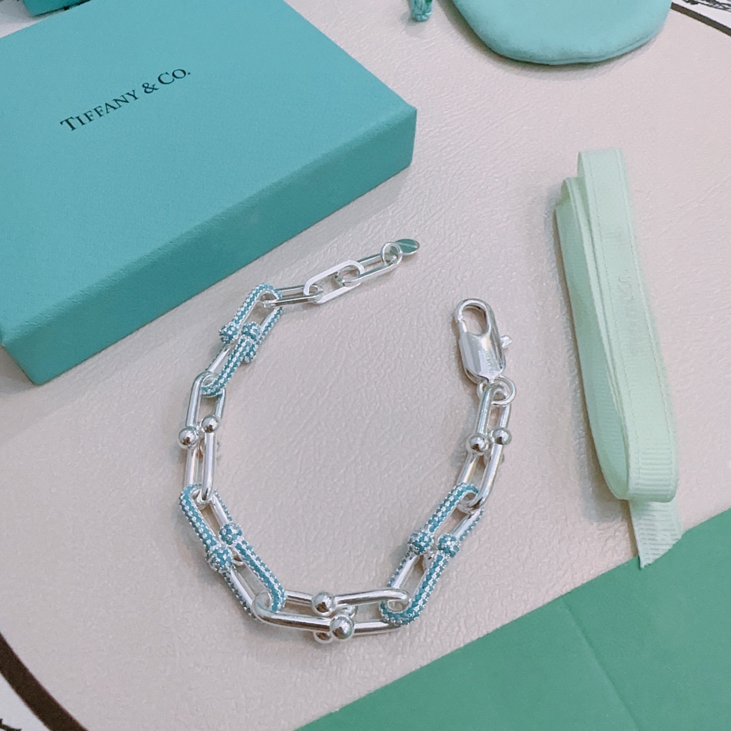 Tiffany & Co. 新款蓝钻蒂芙尼手链TIFFNY&CO