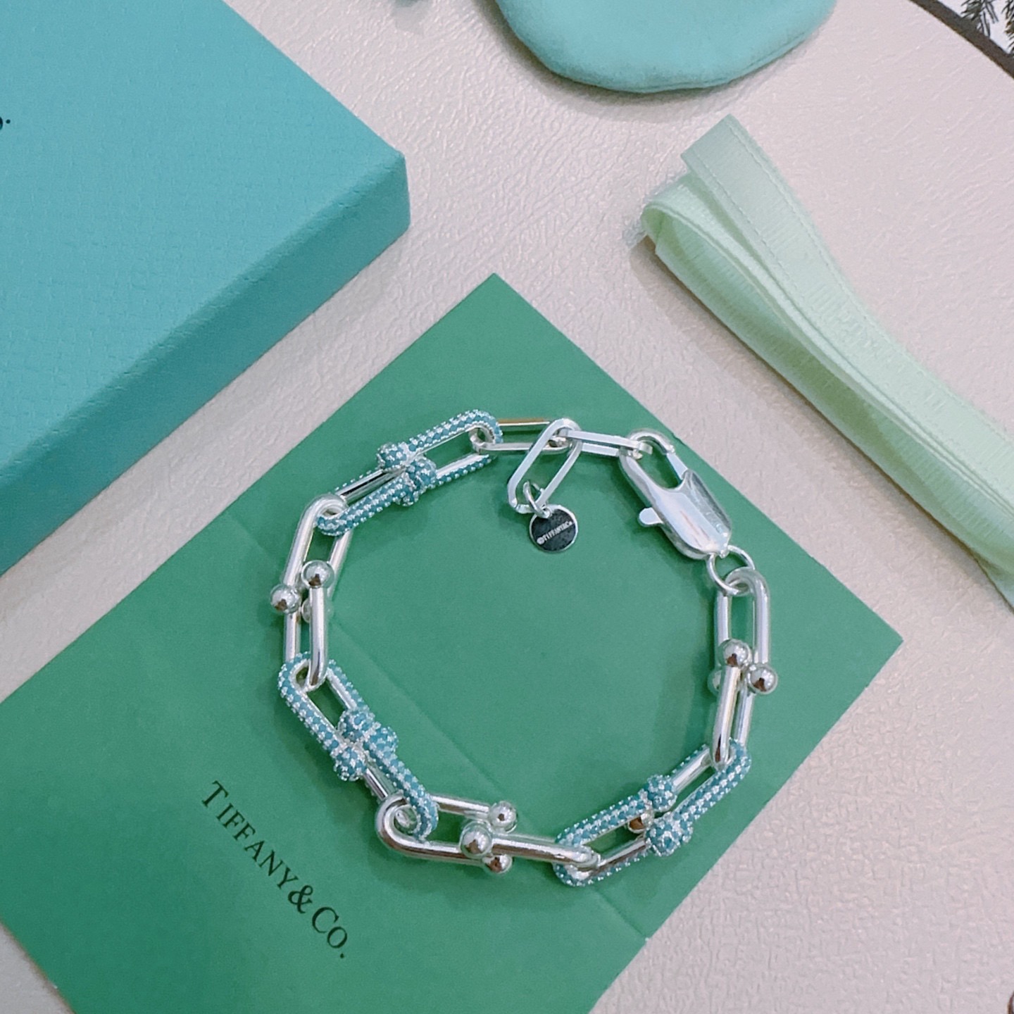 Tiffany & Co. 新款蓝钻蒂芙尼手链TIFFNY&CO