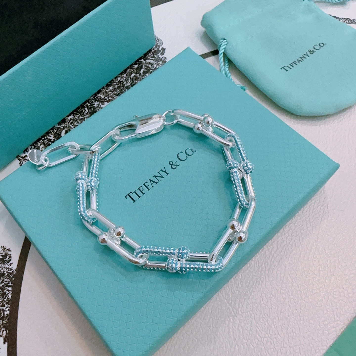 Tiffany & Co. 新款蓝钻蒂芙尼手链TIFFNY&CO