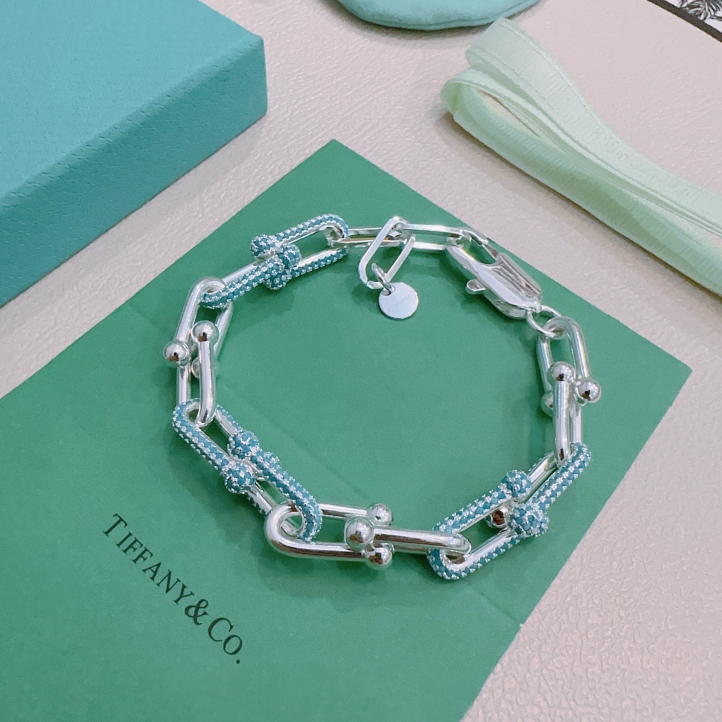 Tiffany & Co. 新款蓝钻蒂芙尼手链TIFFNY&CO