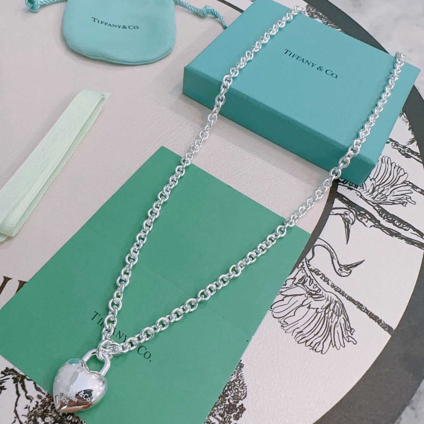 NO:688259,Tiffany necklace TIFFNY&CO. Counter Seiko silver version, the same style as the star, retro old style, original replica, purely handmade ~ authentic mold opening, trendy and fashionable must-have, can be worn by both men and women, same style for couples, rock punk silver style, trendy and versatile, same style as the official website (60cm), fine jewelry, tiffany, necklace19860909蒂芙尼项链 TIFFNY&CO. 专柜精工银版本明星同款 复古做旧风 原版复刻 纯手工打造 ～正品开模潮流时尚必备 男女均可佩戴 情侣款同款 摇滚朋克银风格 潮流百搭 官网同款（60cm）,饰品精品,tiffany,necklace,Jewelry