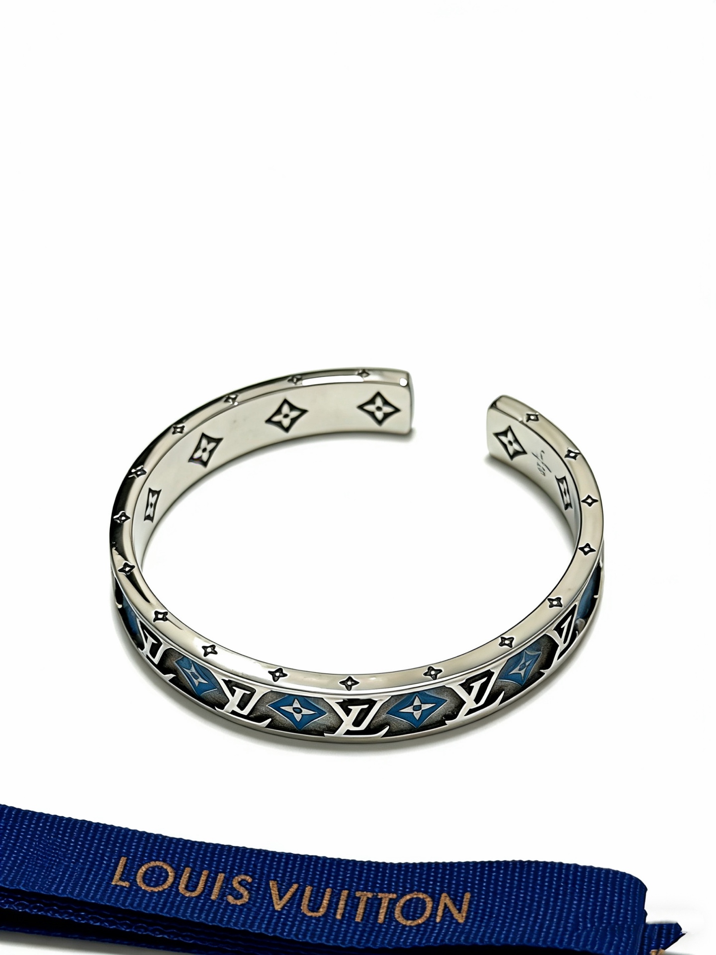 Louis Vuitton Haute Joaillerie Fine Jewelry Earrings Necklace Ring Ref 6