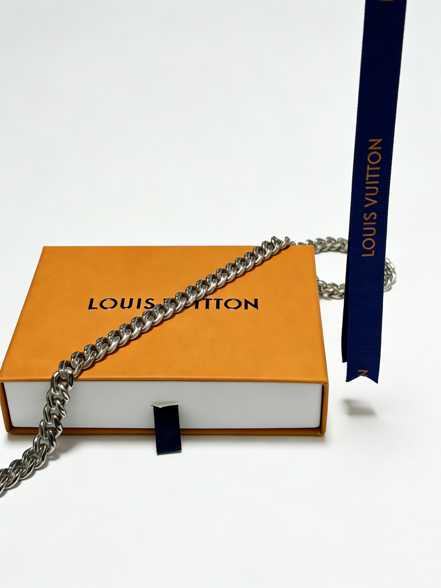 路易威登 Louis Vuitton 传世高定珠宝耳环项链戒指首饰 #BA5392A7 4