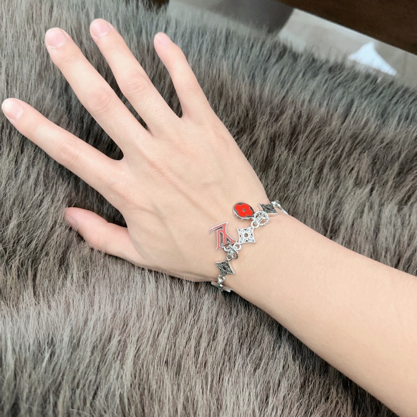 路易威登 Louis Vuitton 传世高定珠宝耳环项链戒指首饰 #EB03C21B 9