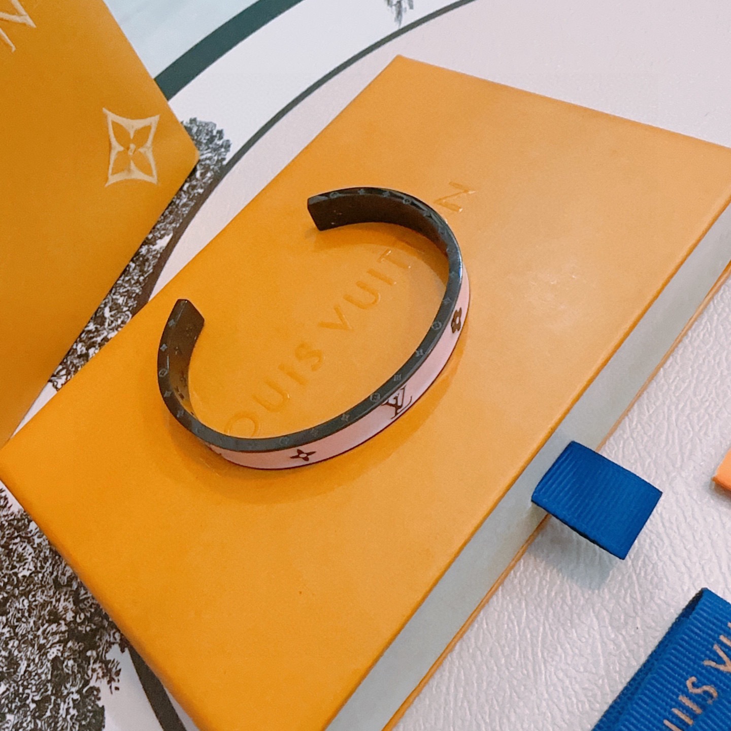 路易威登 Louis Vuitton 传世高定珠宝耳环项链戒指首饰 #9062CEBD 3