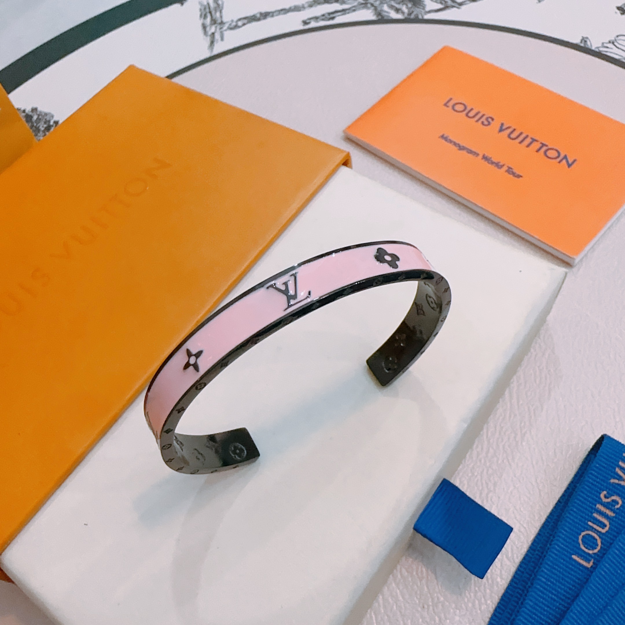 路易威登 Louis Vuitton 传世高定珠宝耳环项链戒指首饰 #9062CEBD 5