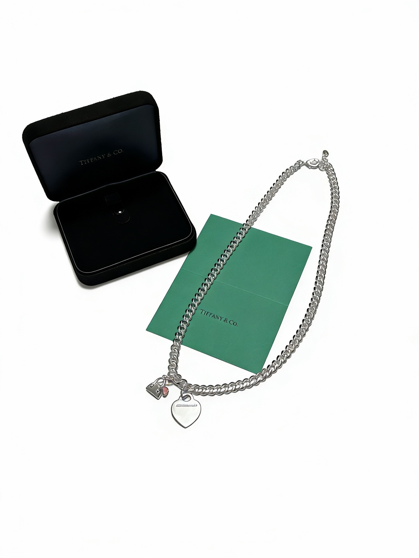 💰180   蒂芙尼项链🩵 TIFFNY&CO. 专柜精工银版本   明星同款 复古做旧风 原版复刻 纯手工打造 ～正品开模💝潮流时尚必备 男女均可佩戴 情侣款同款 摇滚朋克银风格  潮流百搭 官网同款💯