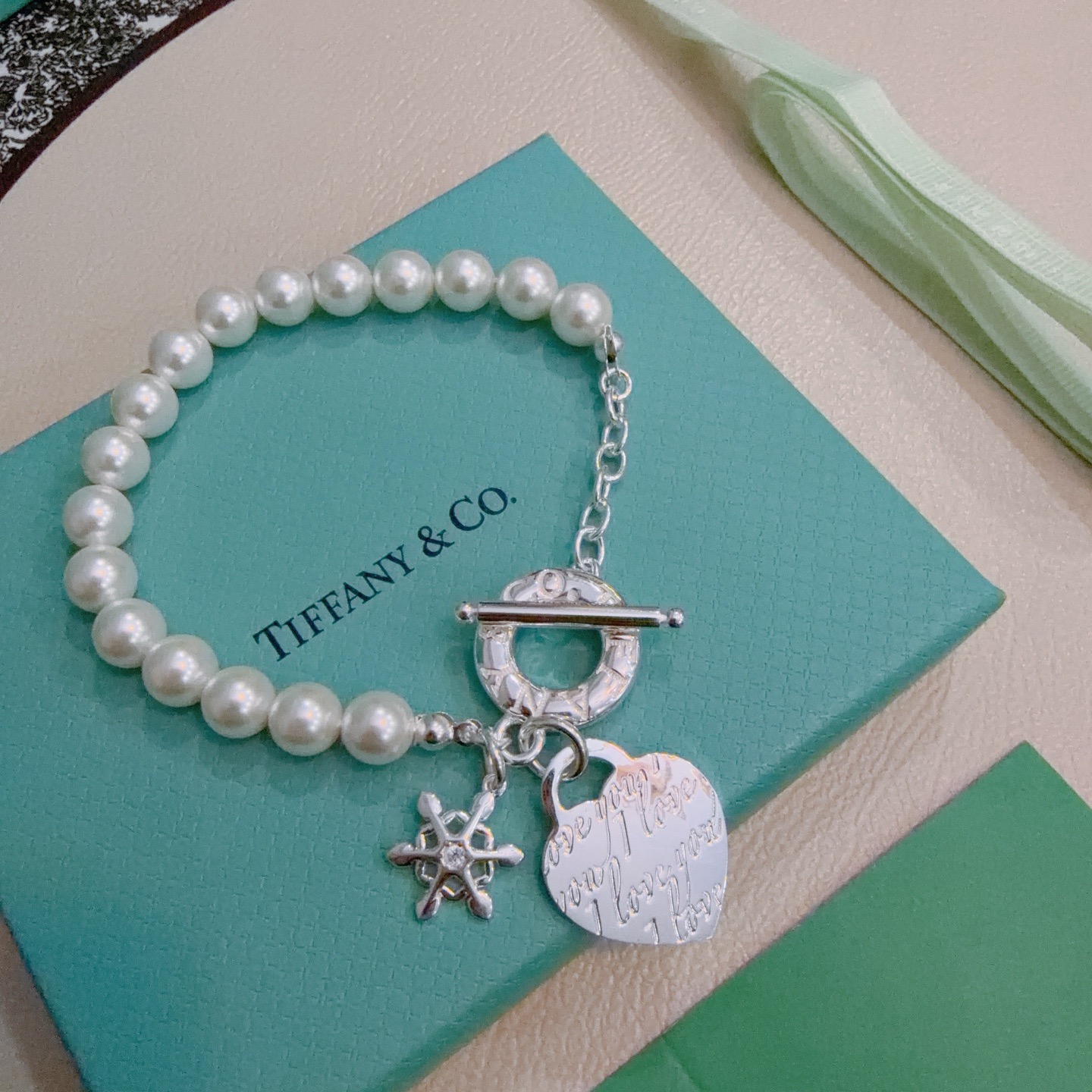 _dmB9s1GJPCirmH-2_GdPfxQyHzfVLWKLTIRW7pA