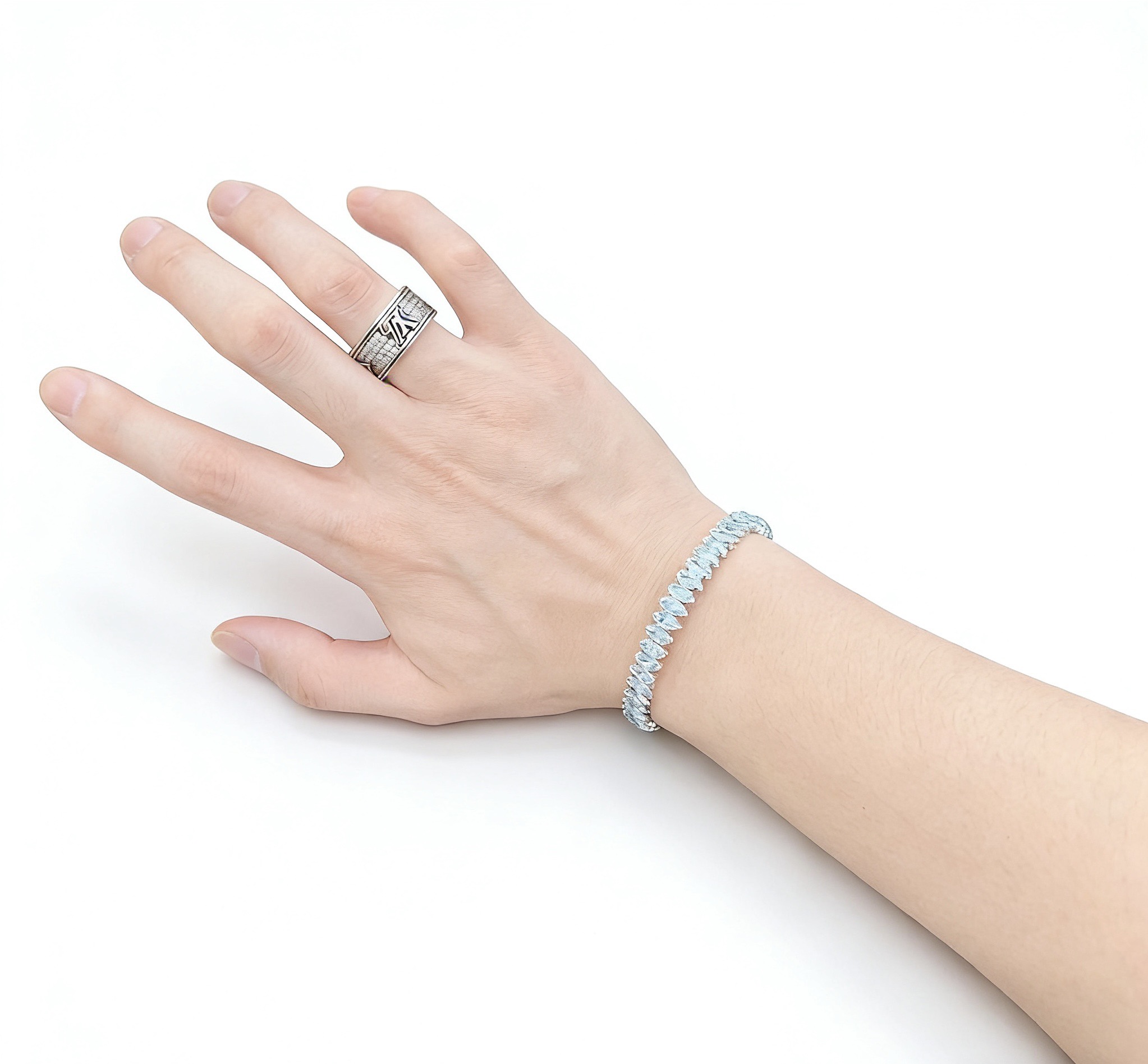 Tiffany & Co. 独家订制 Tiff 蒂芙尼手链纪念款