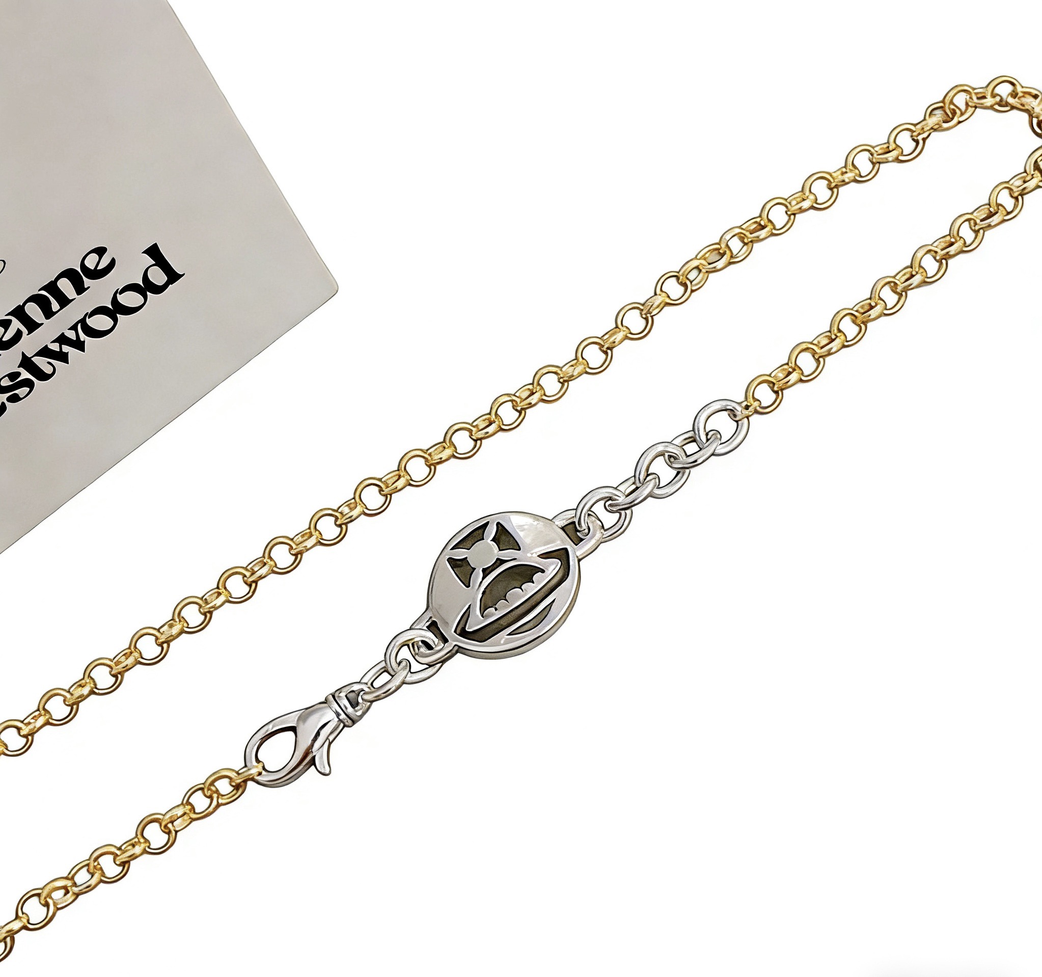 Vivienne Westwood 𝐕𝐢𝐯𝐢𝐞𝐧𝐧𝐞 𝐖𝐞𝐬𝐭𝐰𝐨𝐨𝐝