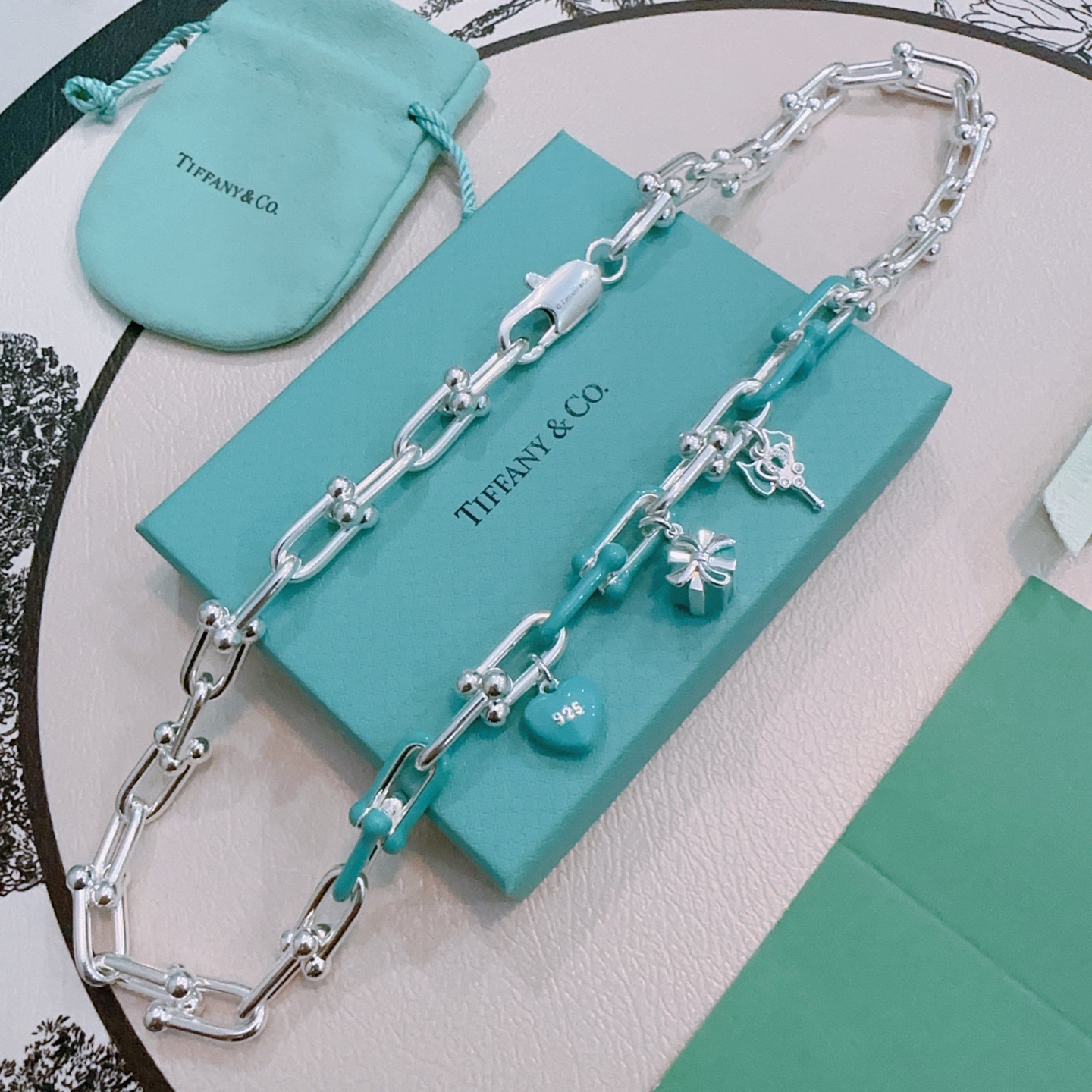 Tiffany & Co. 新款蓝钻蒂芙尼项链TIFFNY&CO