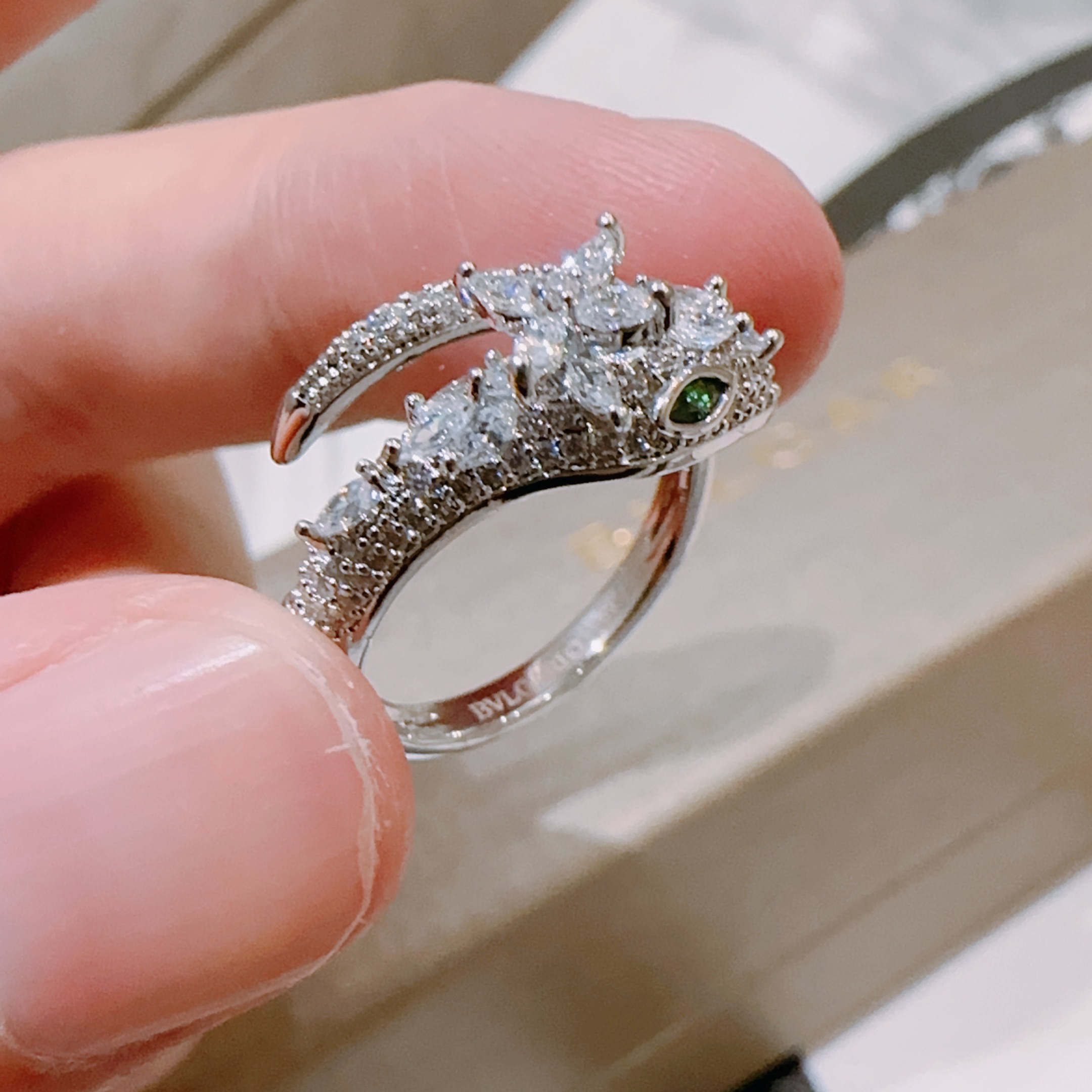 Bvlgari 宝格丽蛇 戒指 简约 百搭 潮流单品