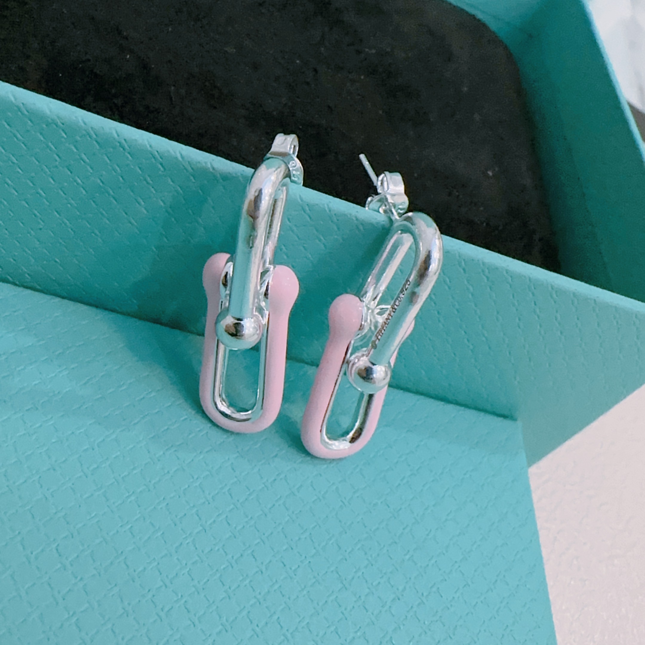 Tiffany & Co. 独家订制 Tiff 蒂芙尼耳环纪念款