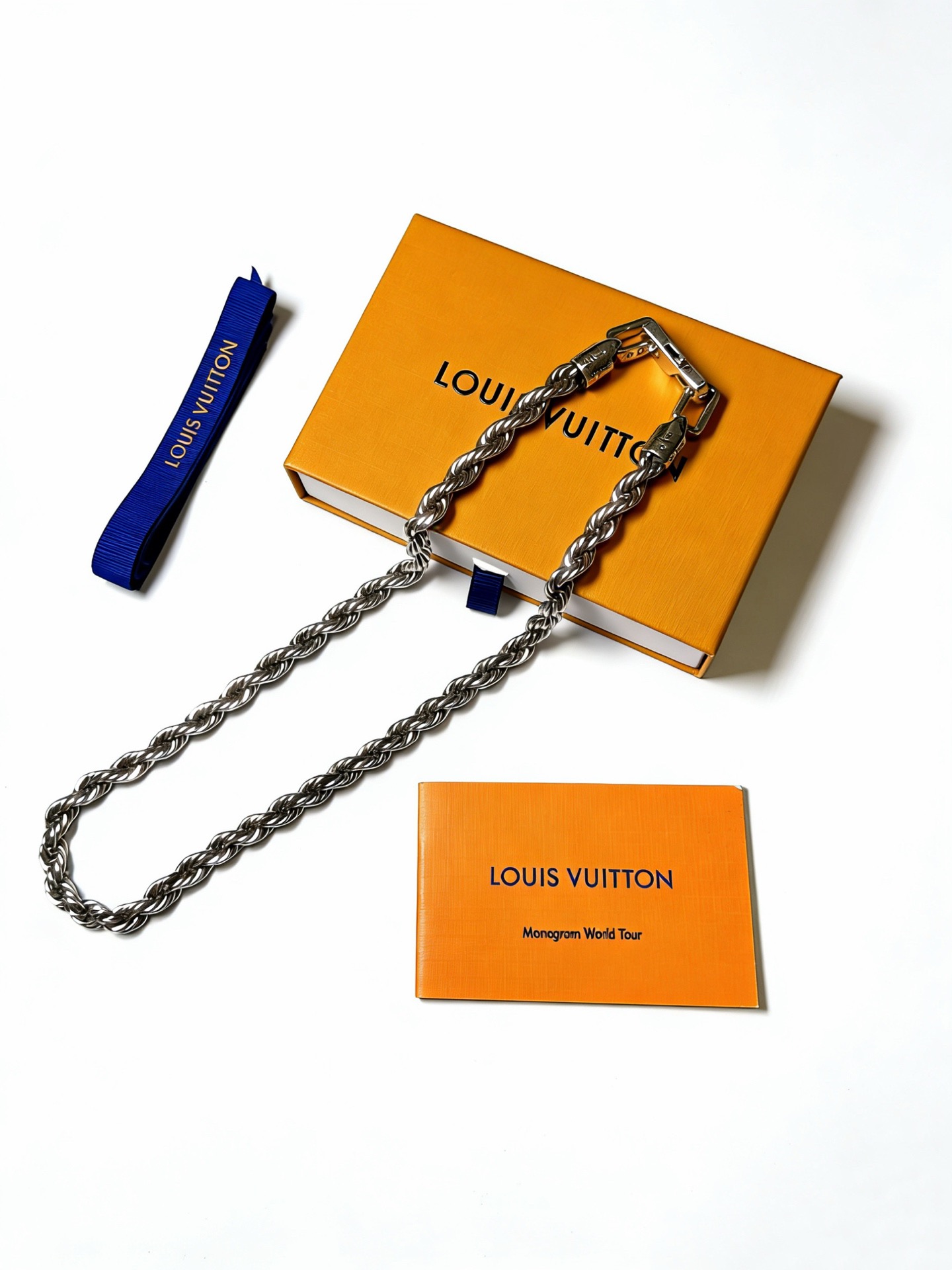 Louis Vuitton LV路易威登项链 潮流 男女均可佩戴