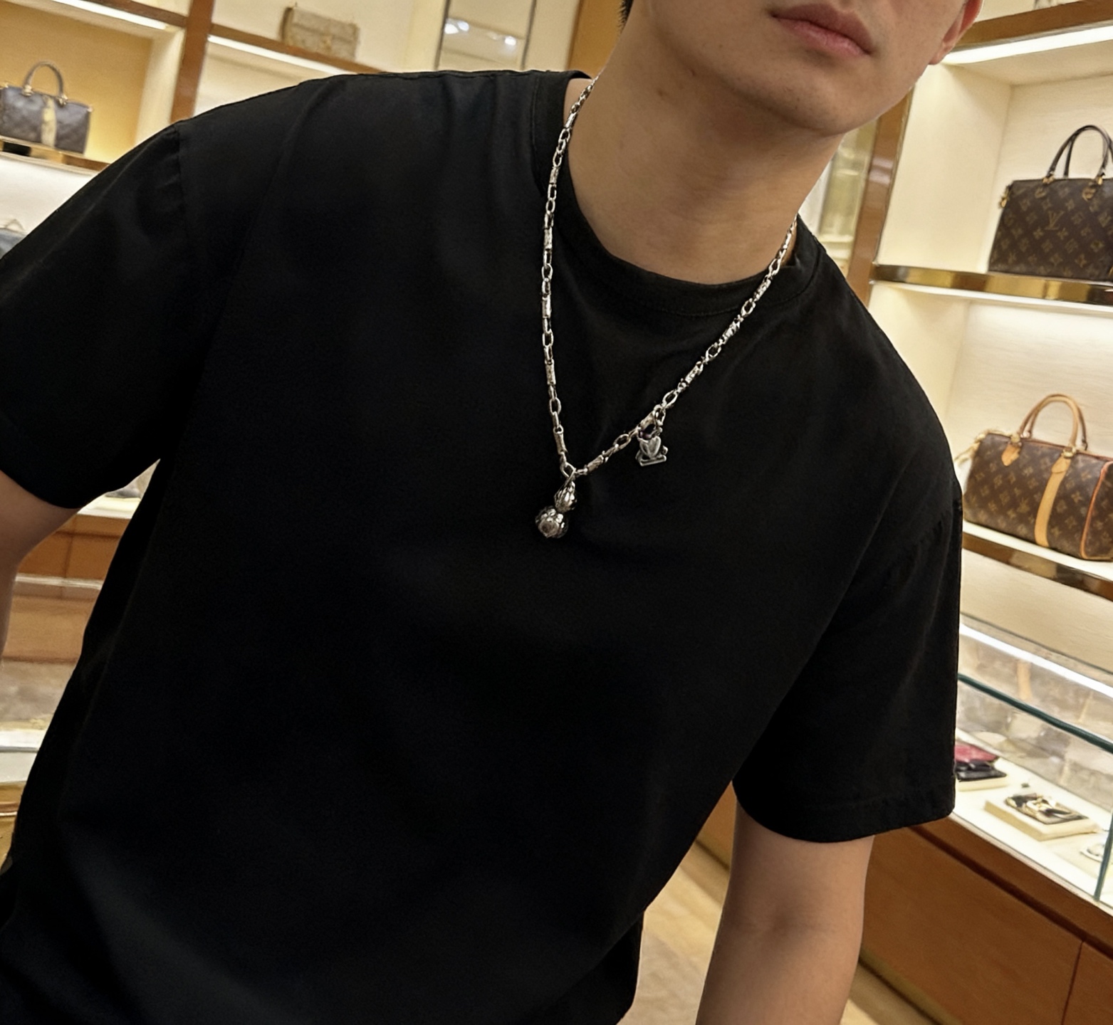 Louis Vuitton 新款路易威登 LV项链 潮流 男女均可佩戴
