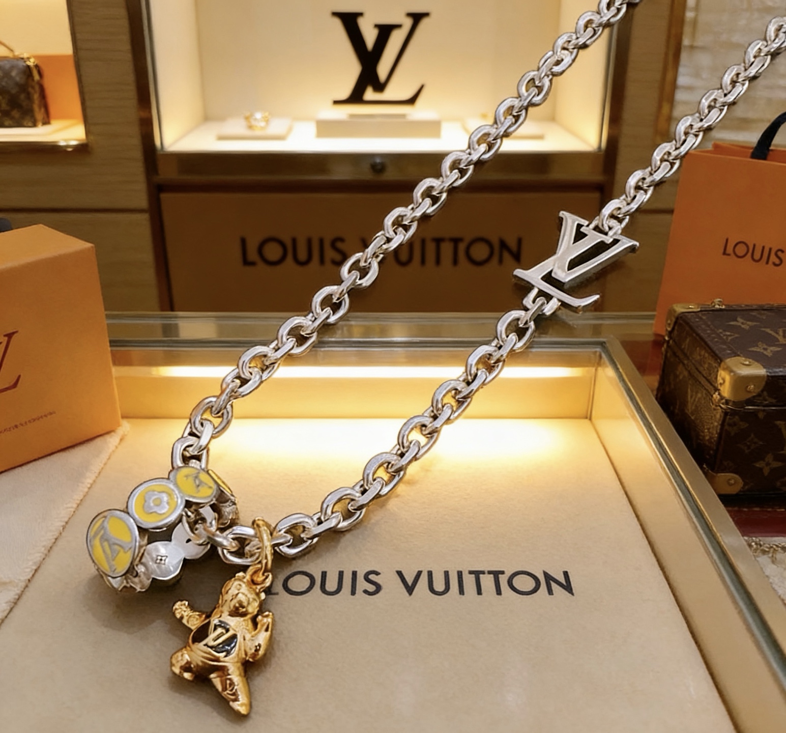 Louis Vuitton LV路易威登 潮流 男女均可佩戴