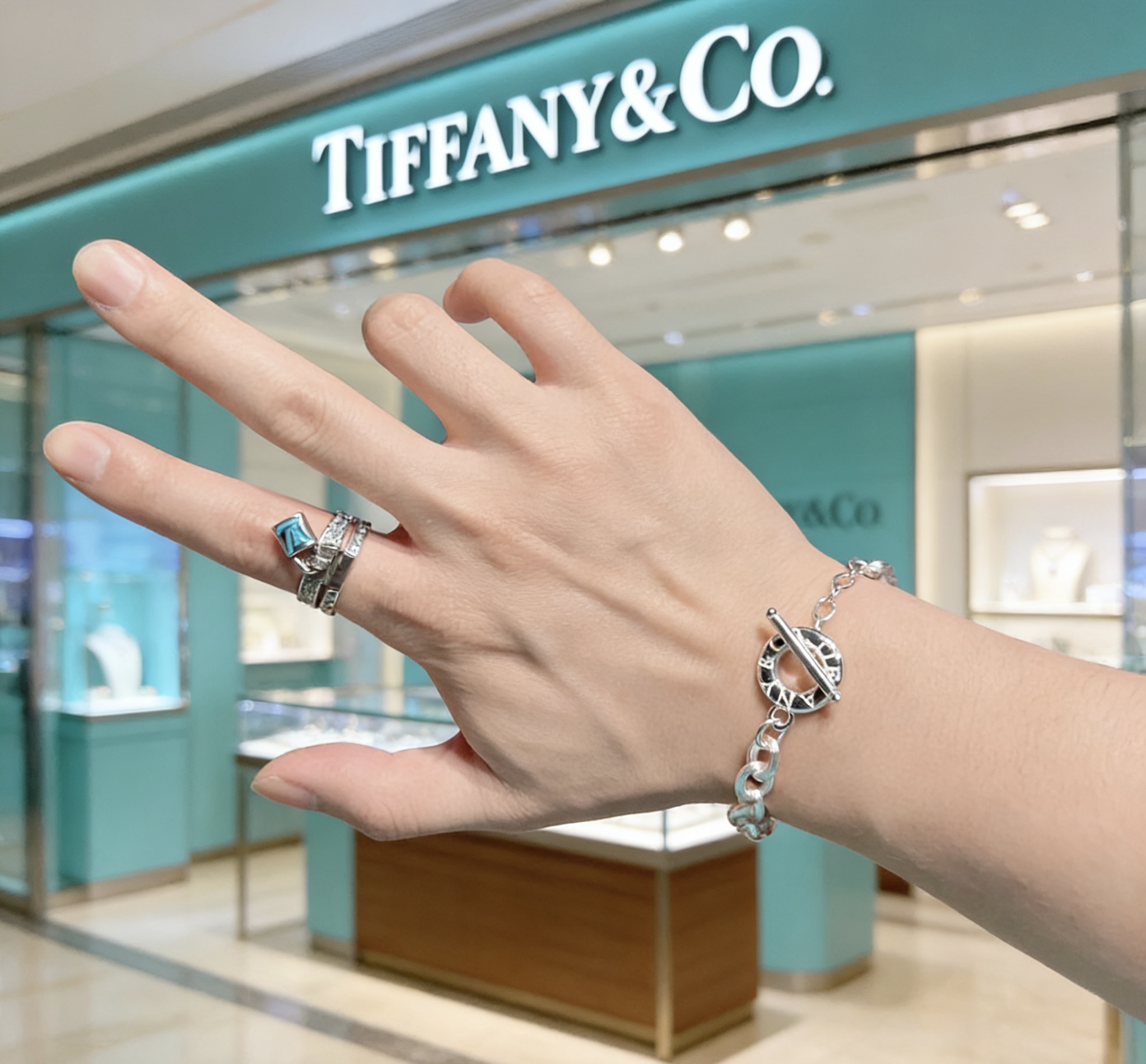 蒂芙尼手链🩵 TIFFNY&CO. 专柜精工银版本手链 明星同款 复古做旧风 原版复刻 纯手工打造 ～正
