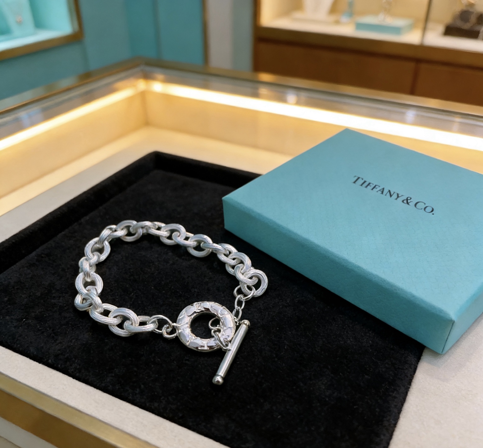 蒂芙尼手链🩵 TIFFNY&CO. 专柜精工银版本手链 明星同款 复古做旧风 原版复刻 纯手工打造 ～正