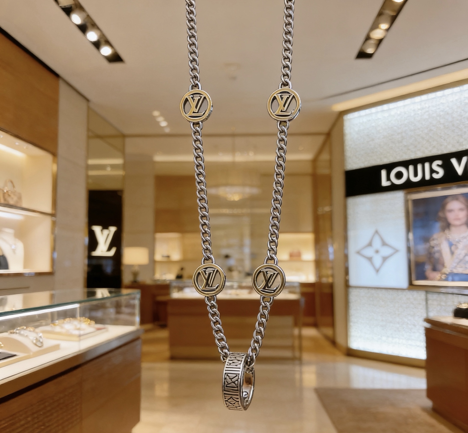 Louis Vuitton LV路易威登项链 潮流 男女均可佩戴