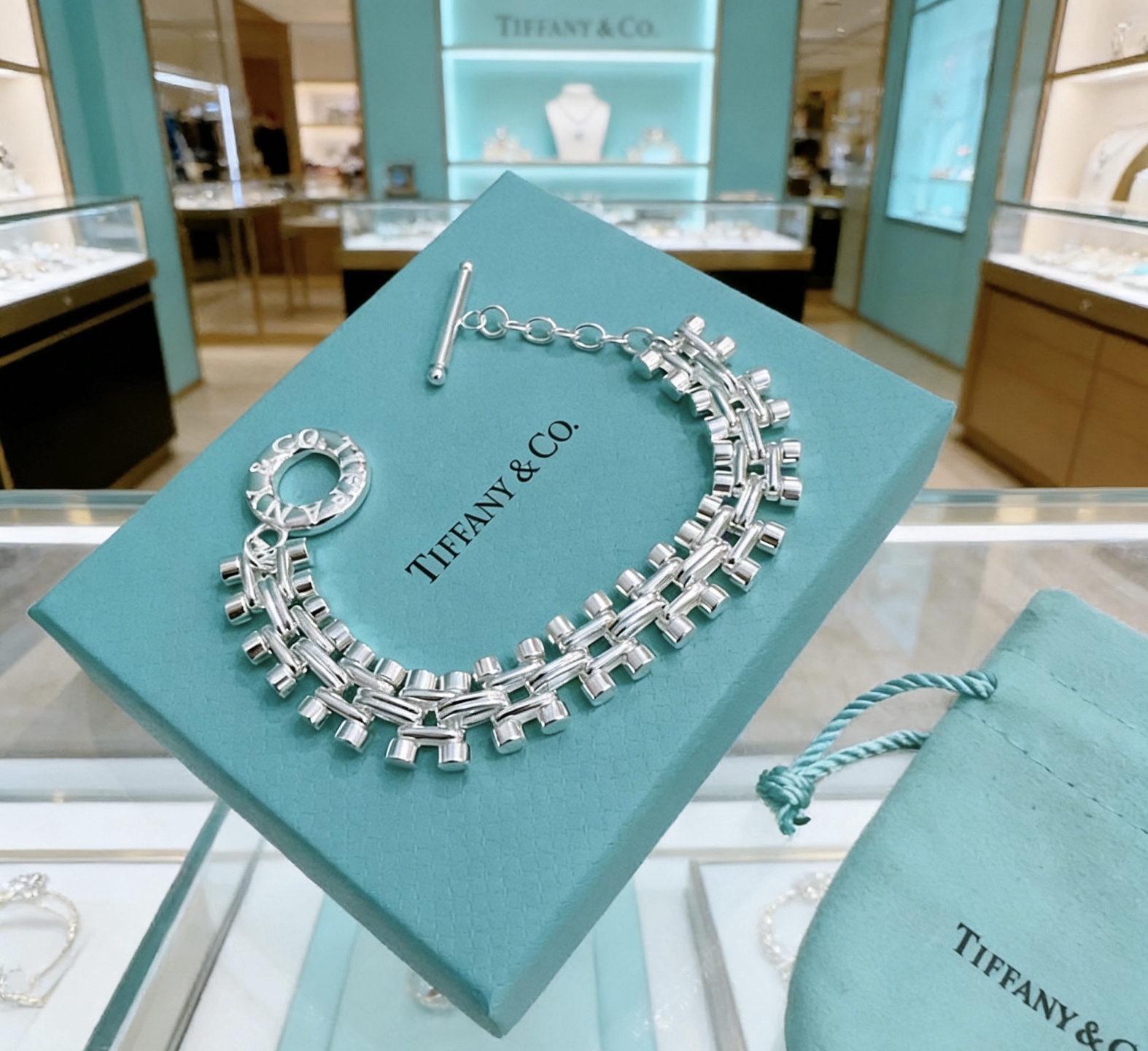 蒂芙尼🩵 TIFFNY&CO. 专柜精工银版本手链 明星同款 复古做旧风 原版复刻 纯手工打造 ～正品开