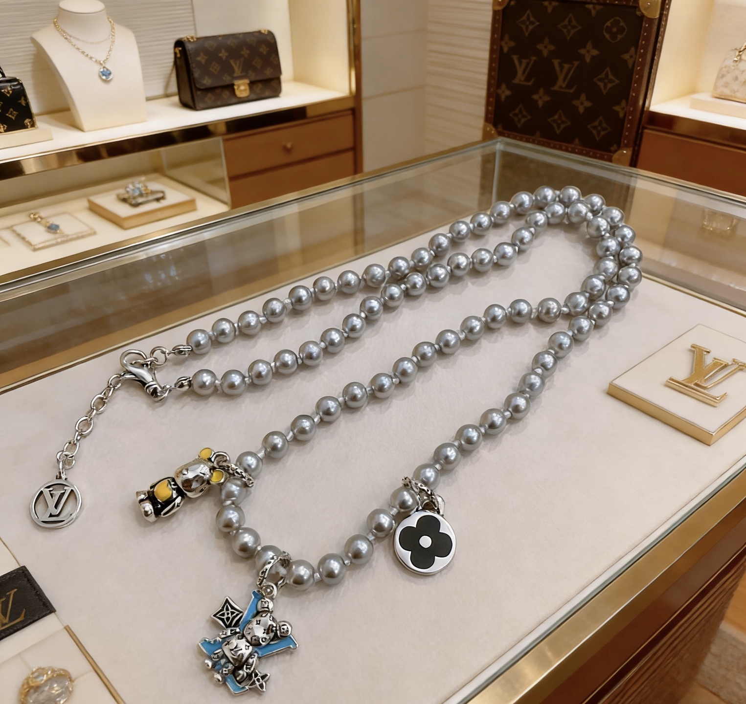 Louis Vuitton LV路易威登项链 潮流 男女均可佩戴