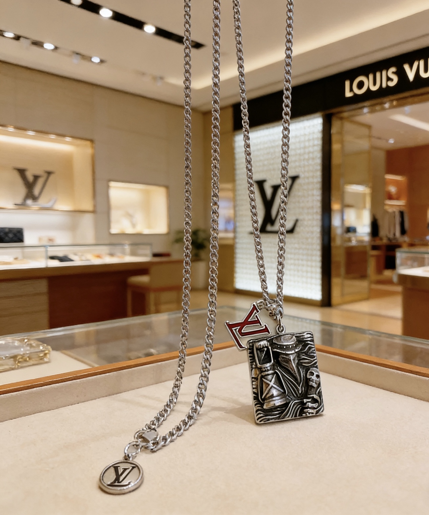 Louis Vuitton LV路易威登项链 潮流 男女均可佩戴