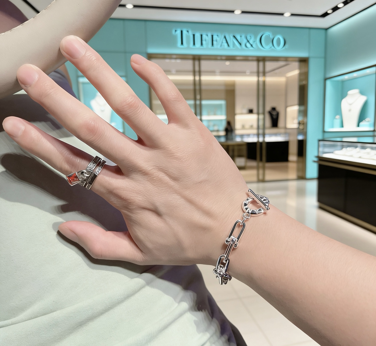 Tiffany & Co. 蒂芙尼 TIFFNY&CO 精工银版本手链