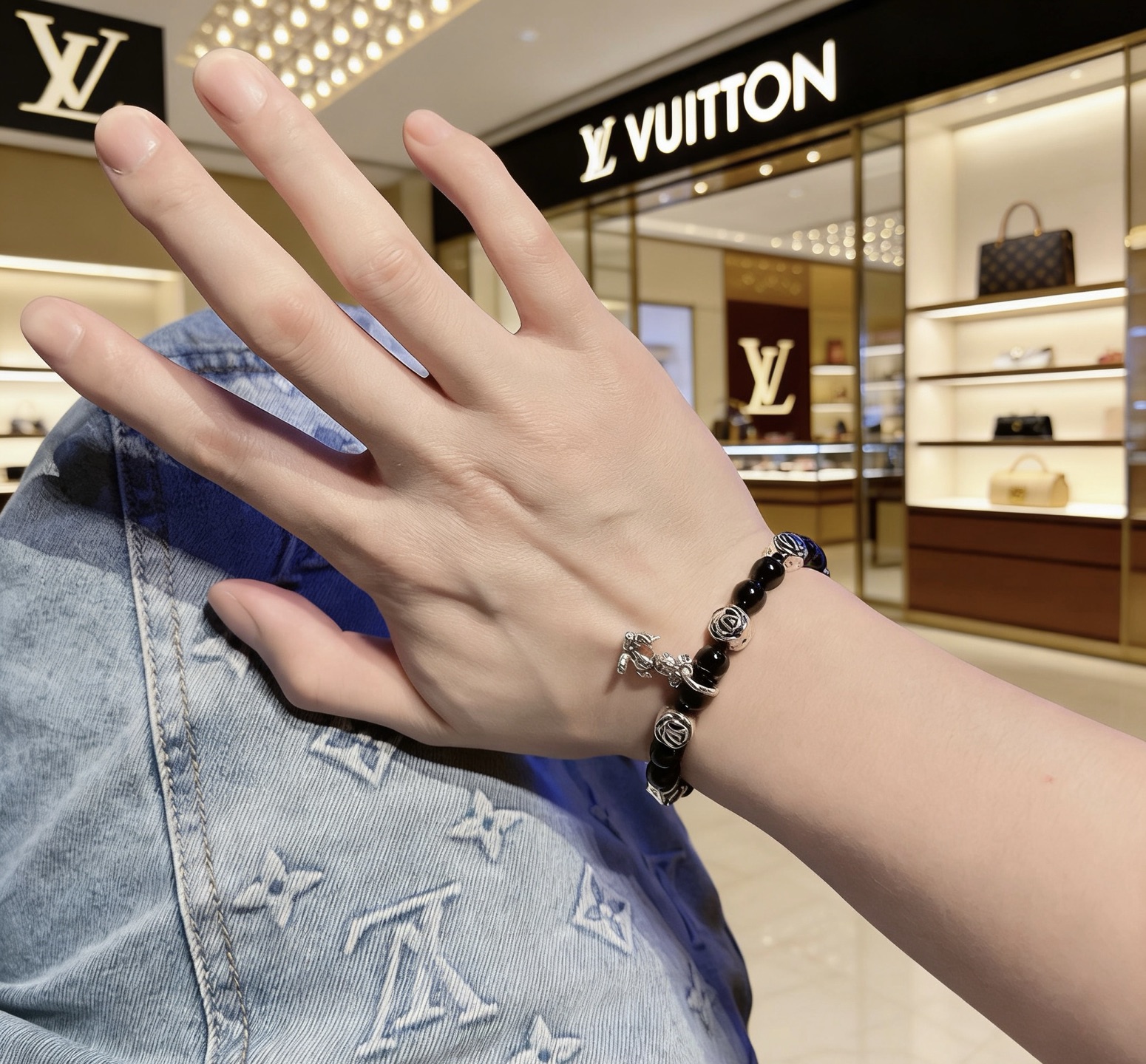 Louis Vuitton 精工版本 LV路易威登 权志龙