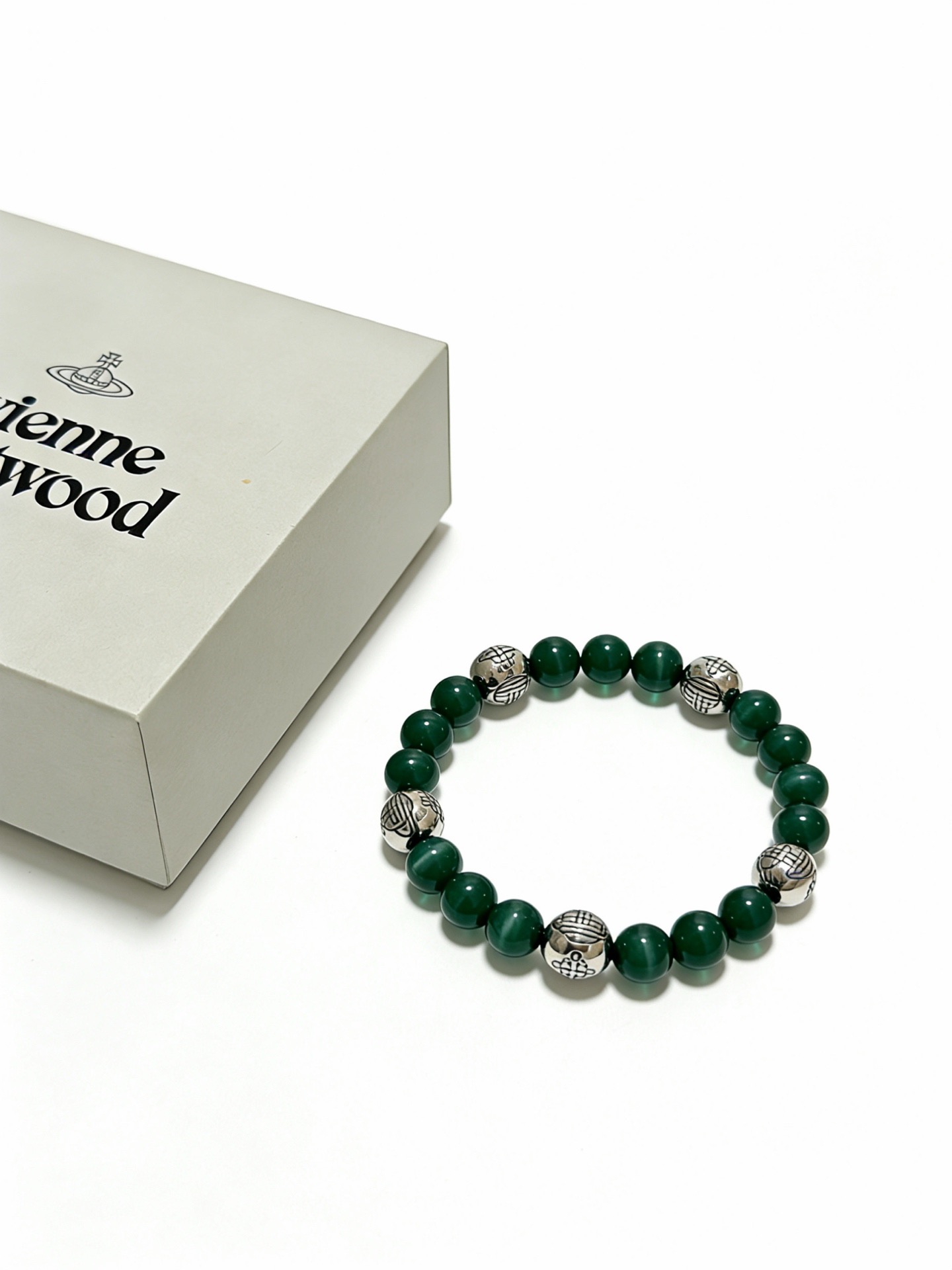 NO:763176,New product bracelet at the West Queen Mother's Counter Multi-element agate Thai silver style bracelet Same style as the star Retro style Original replica Purely handmade ~ Genuine open mold trendy and fashionable must-have Can be worn by both men and women Same style for couples Rock punk Thai silver style Retro elements Trendy and versatile Same style as the official website, boutique jewelry, bracelet19860909西太后专柜新品手链 多元素玛瑙泰银风格手链 明星同款 复古做旧风 原版复刻 纯手工打造 ～正品开模潮流时尚必备 男女均可佩戴 情侣款同款 摇滚朋克泰银风格 复古元素 潮流百搭 官网同款,饰品精品,bracelet,Jewelry