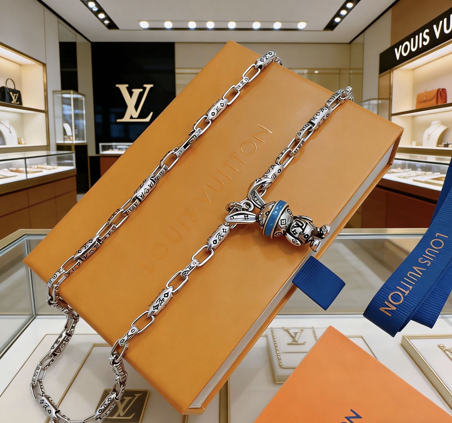 Louis Vuitton 路易威登 LV项链 潮流 男女均可佩戴