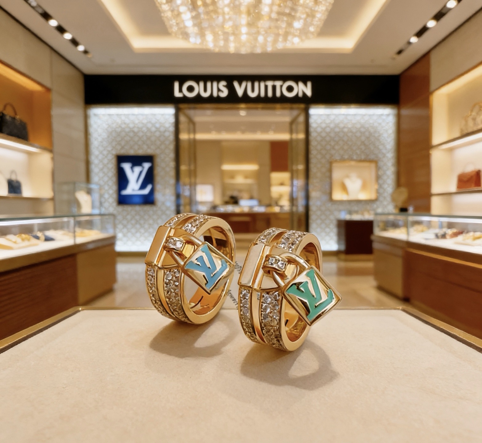 Louis Vuitton 高品质路易威登LV戒指（ ） 潮流 男女均可佩戴 同款 摇滚朋克泰银风格 元素 潮流百搭 项链最新款档次更高明星 款系列 银戒指