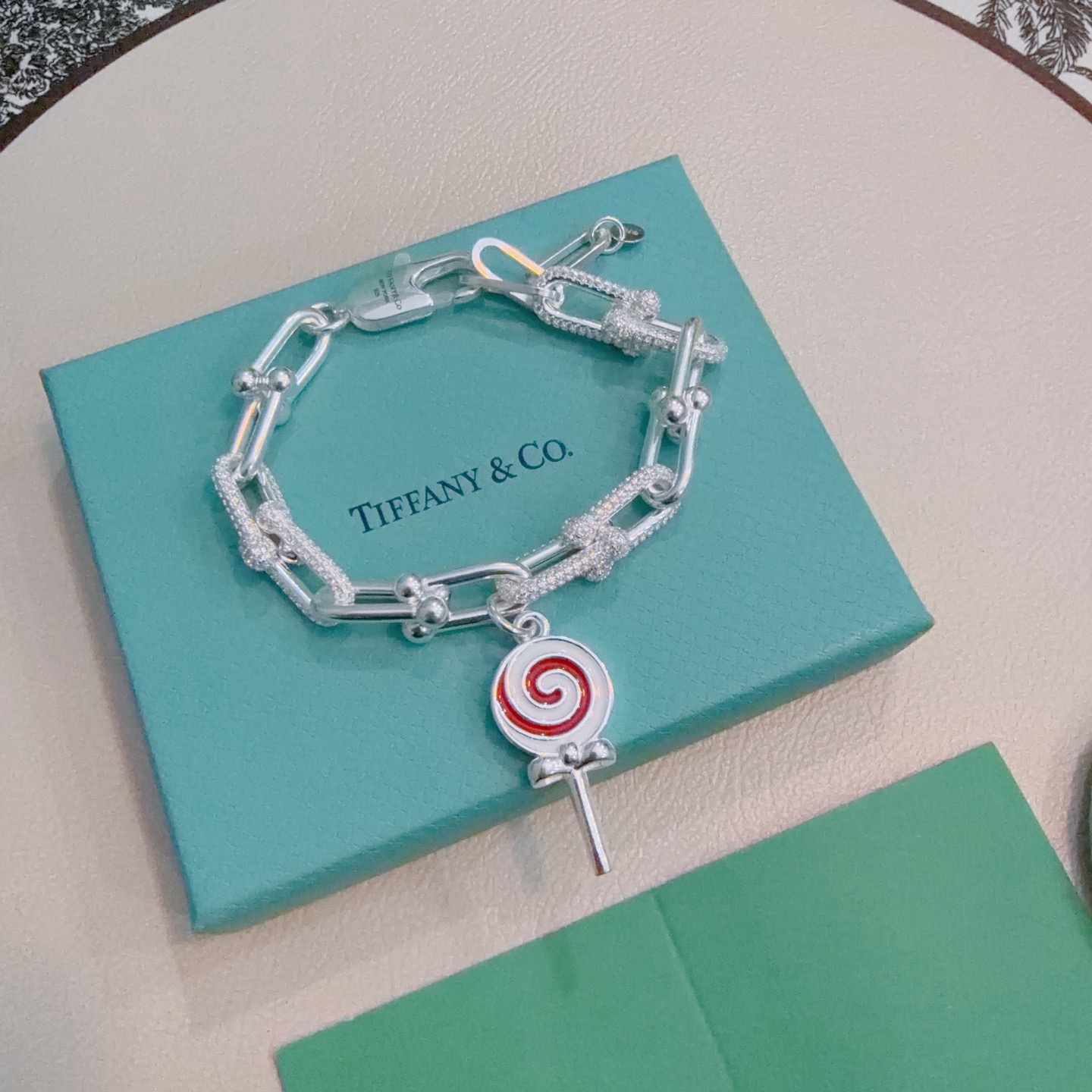 Tiffany & Co. 新款蒂芙尼手链TIFFNY&CO