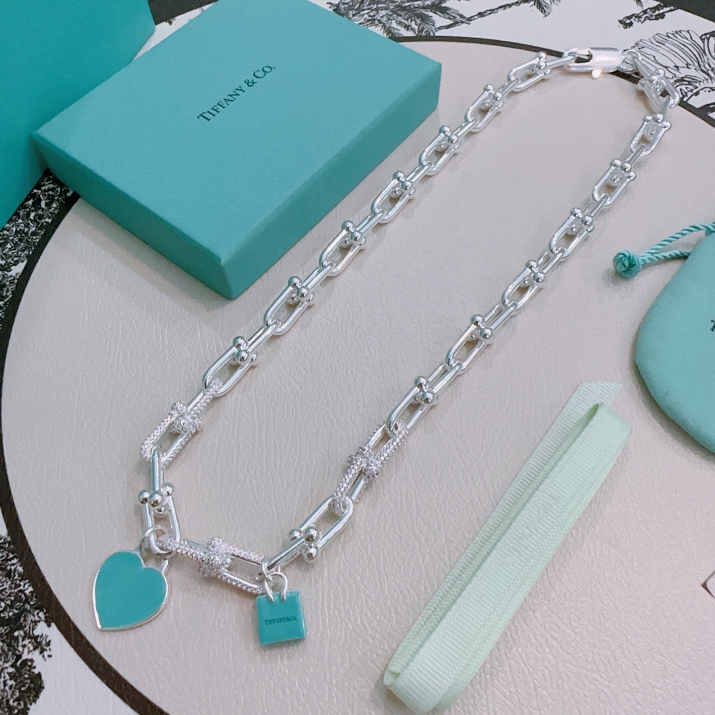 Tiffany & Co. 新款粉钻蒂芙尼项链TIFFNY&CO