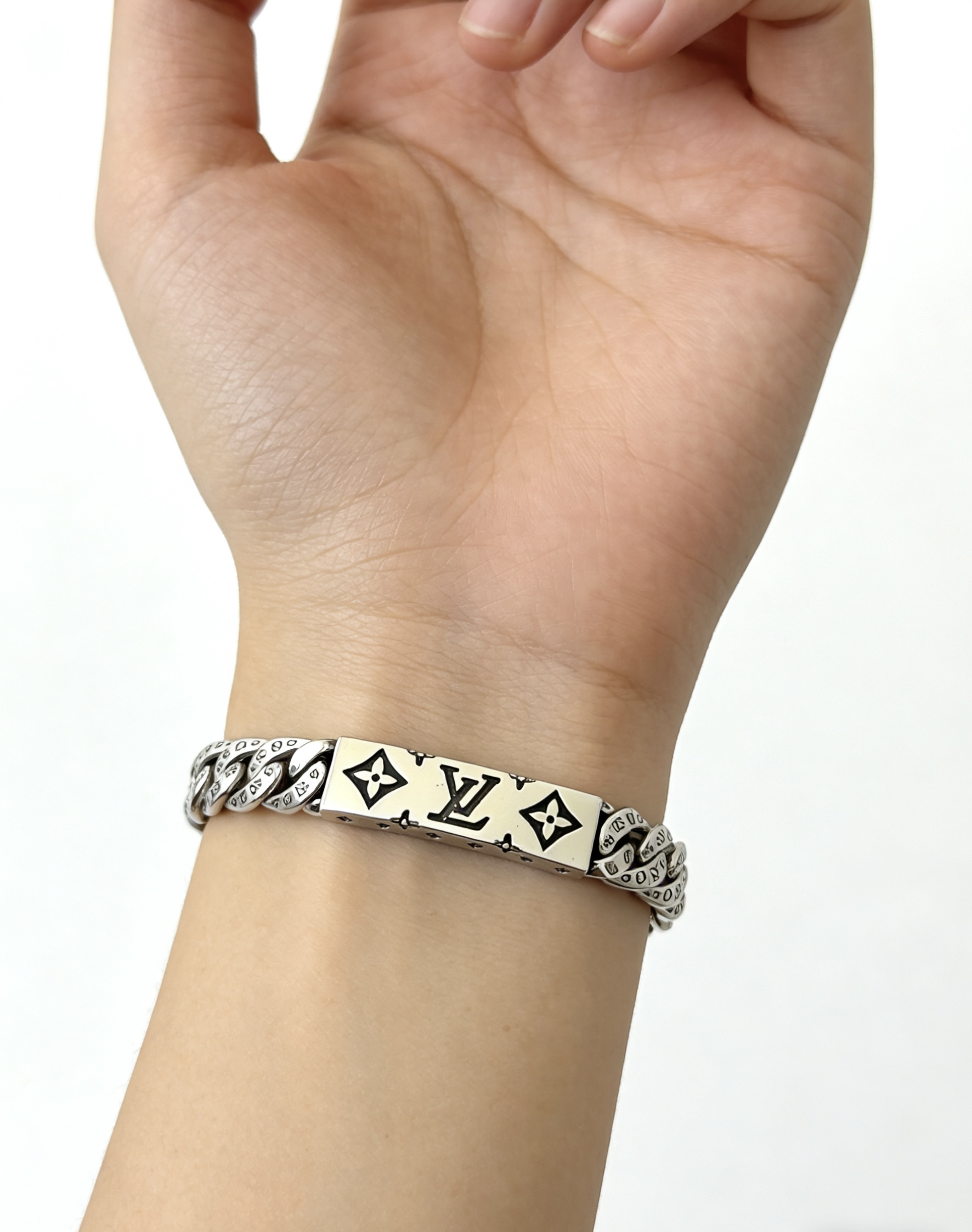 China Replica LV Jewelry LVJ0408-4226