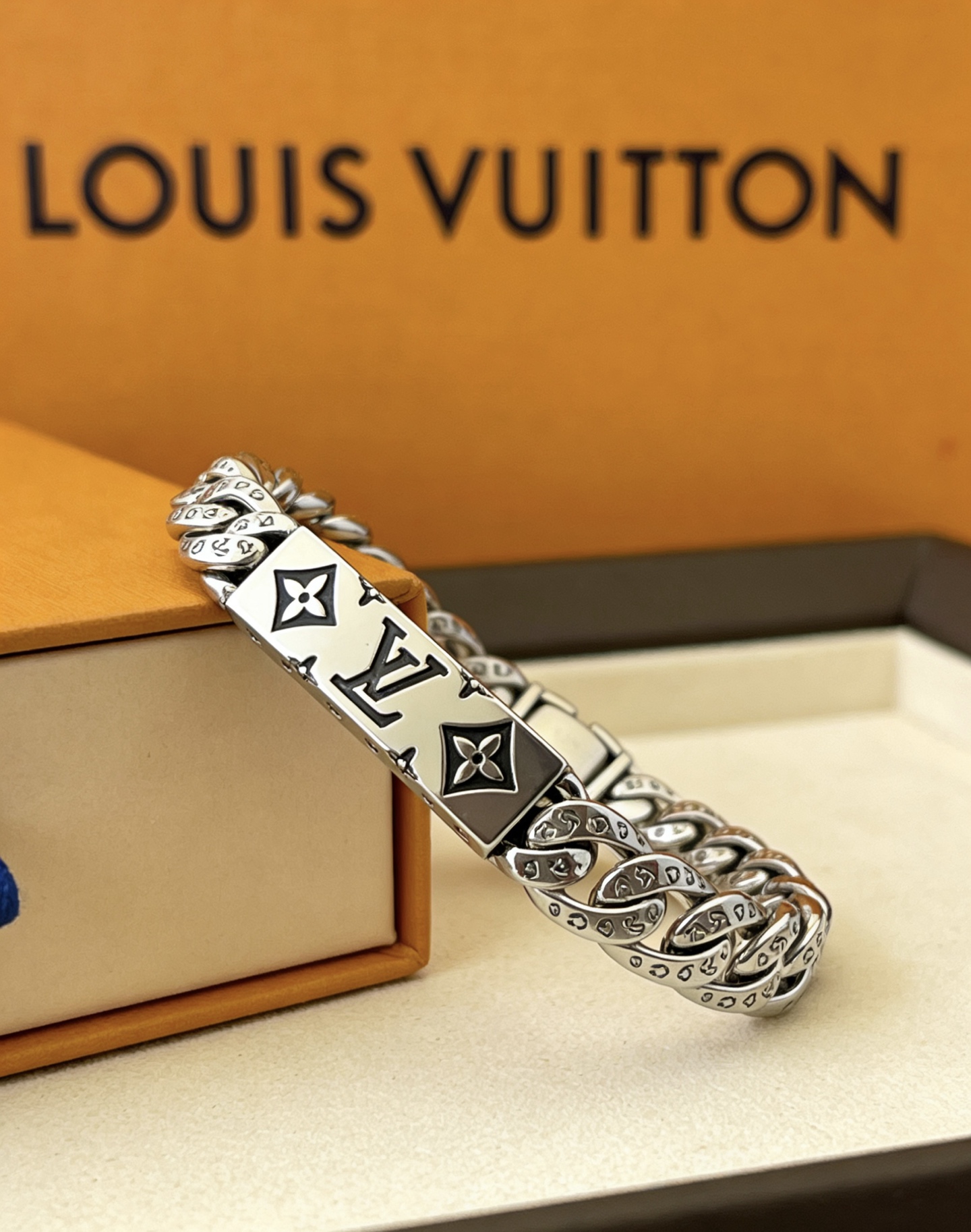 China Replica LV Jewelry LVJ0408-4226