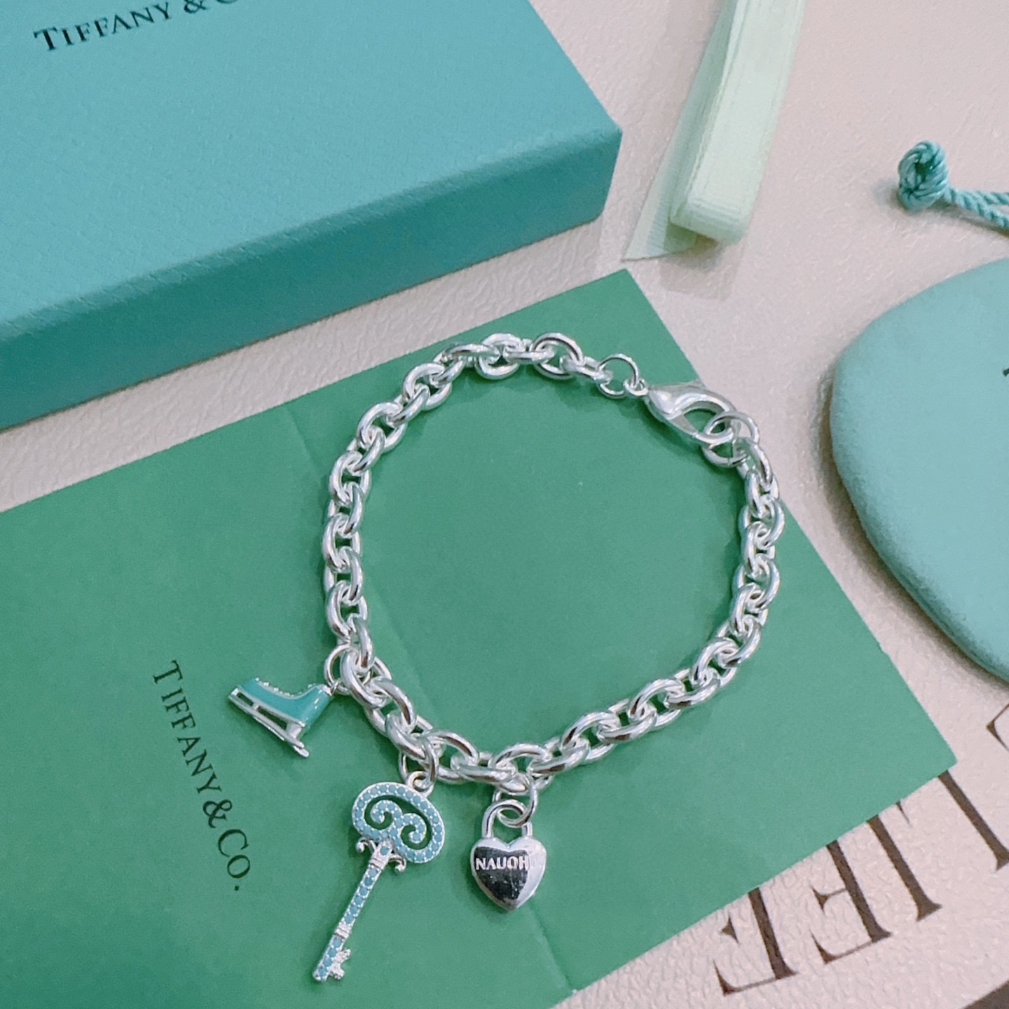 Tiffany & Co. 新款蒂芙尼手链TIFFNY&CO