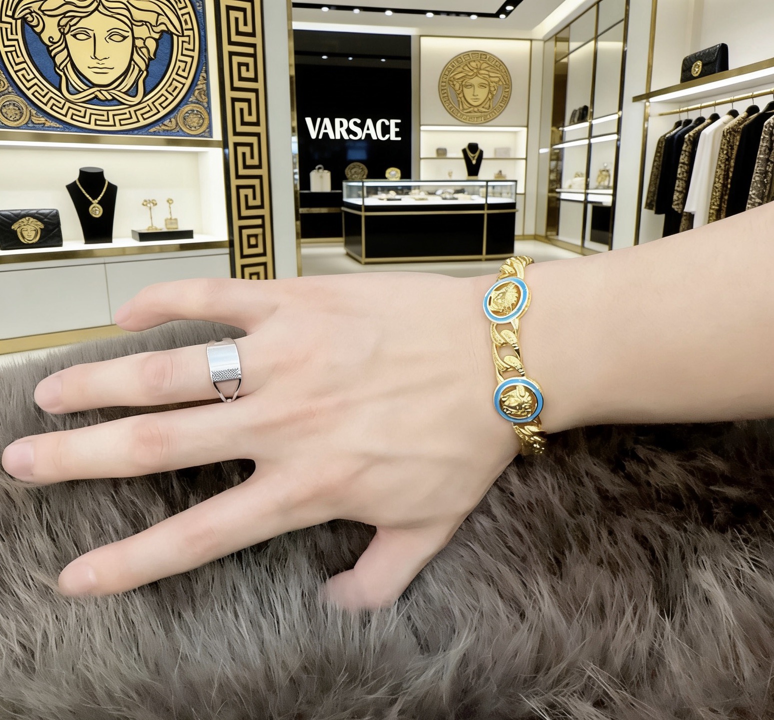 Versace 高品质范思哲项链美杜莎头像 新款开模